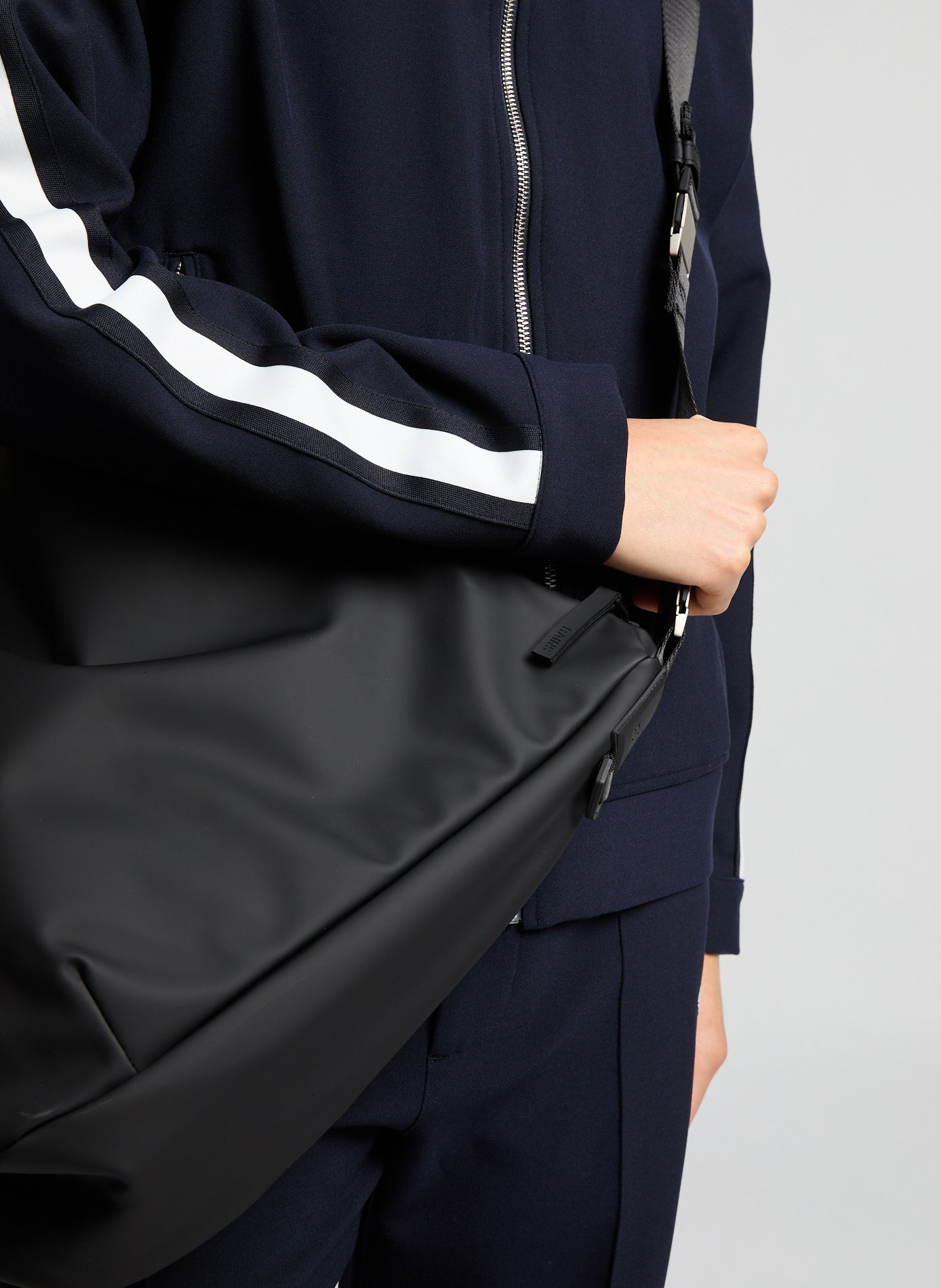 Valera shoulder bag Black