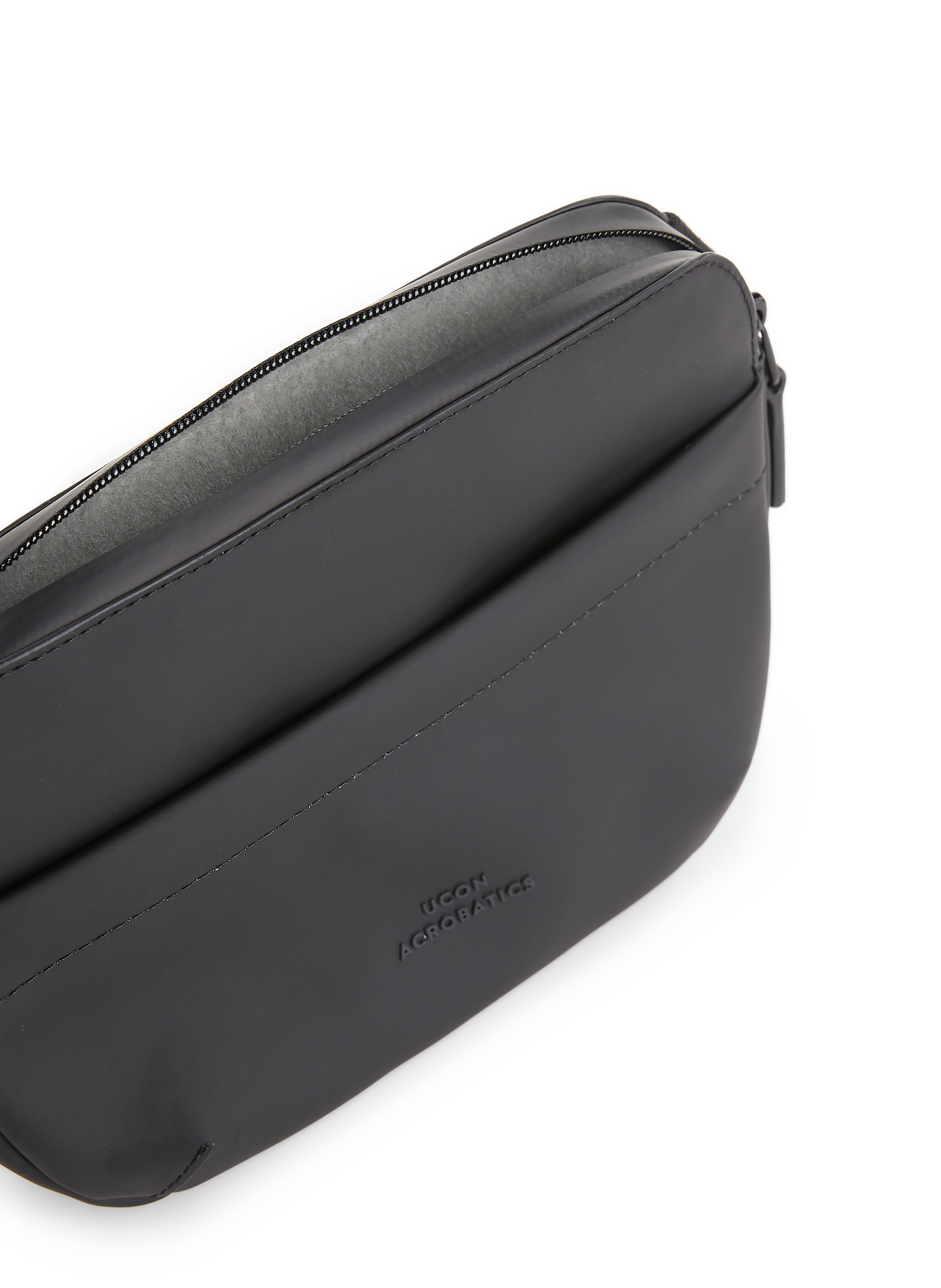 Matt shoulder bag UCON ACROBATICS Black