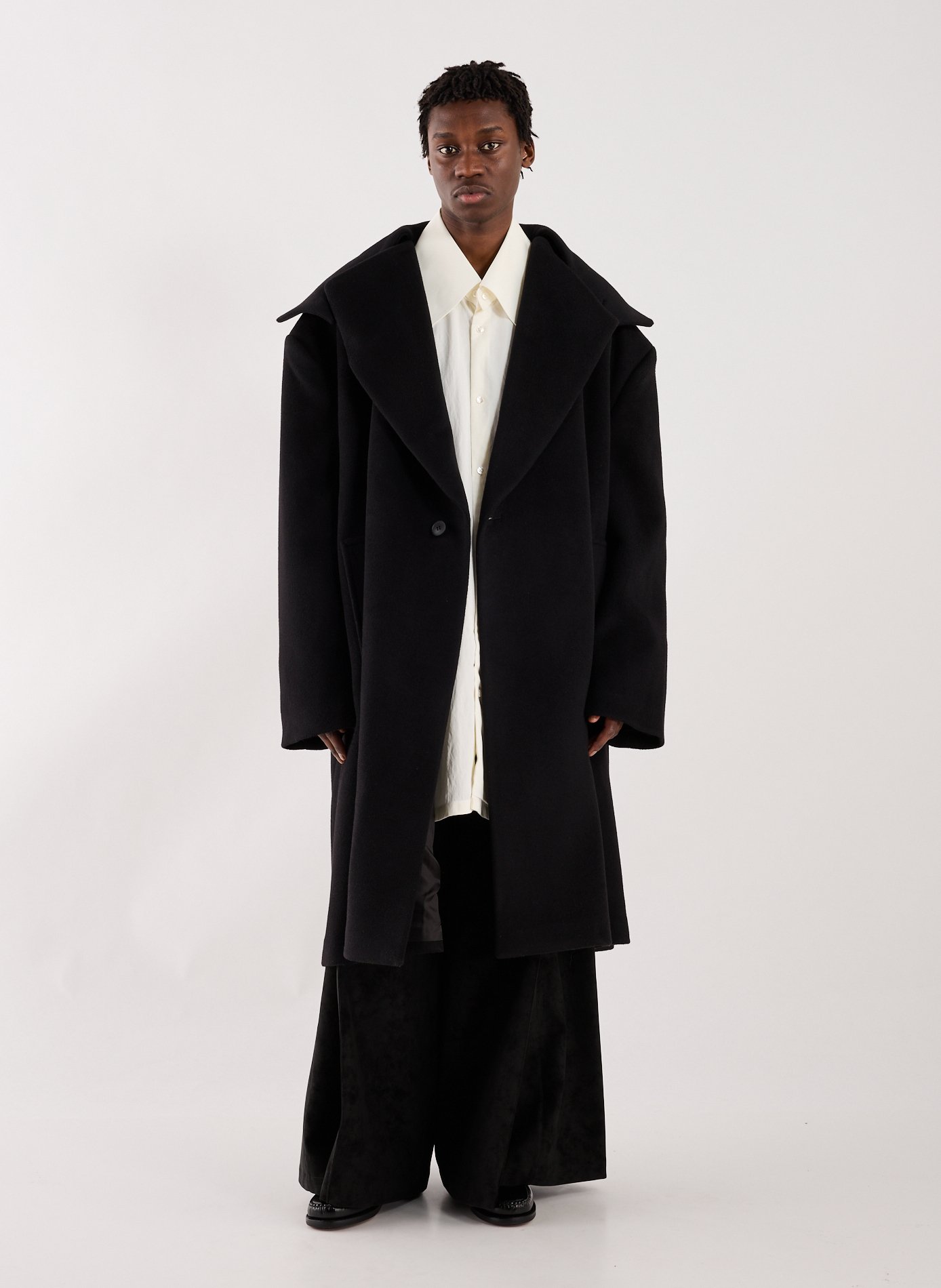 Elasticated trousers SEAN SUEN Black