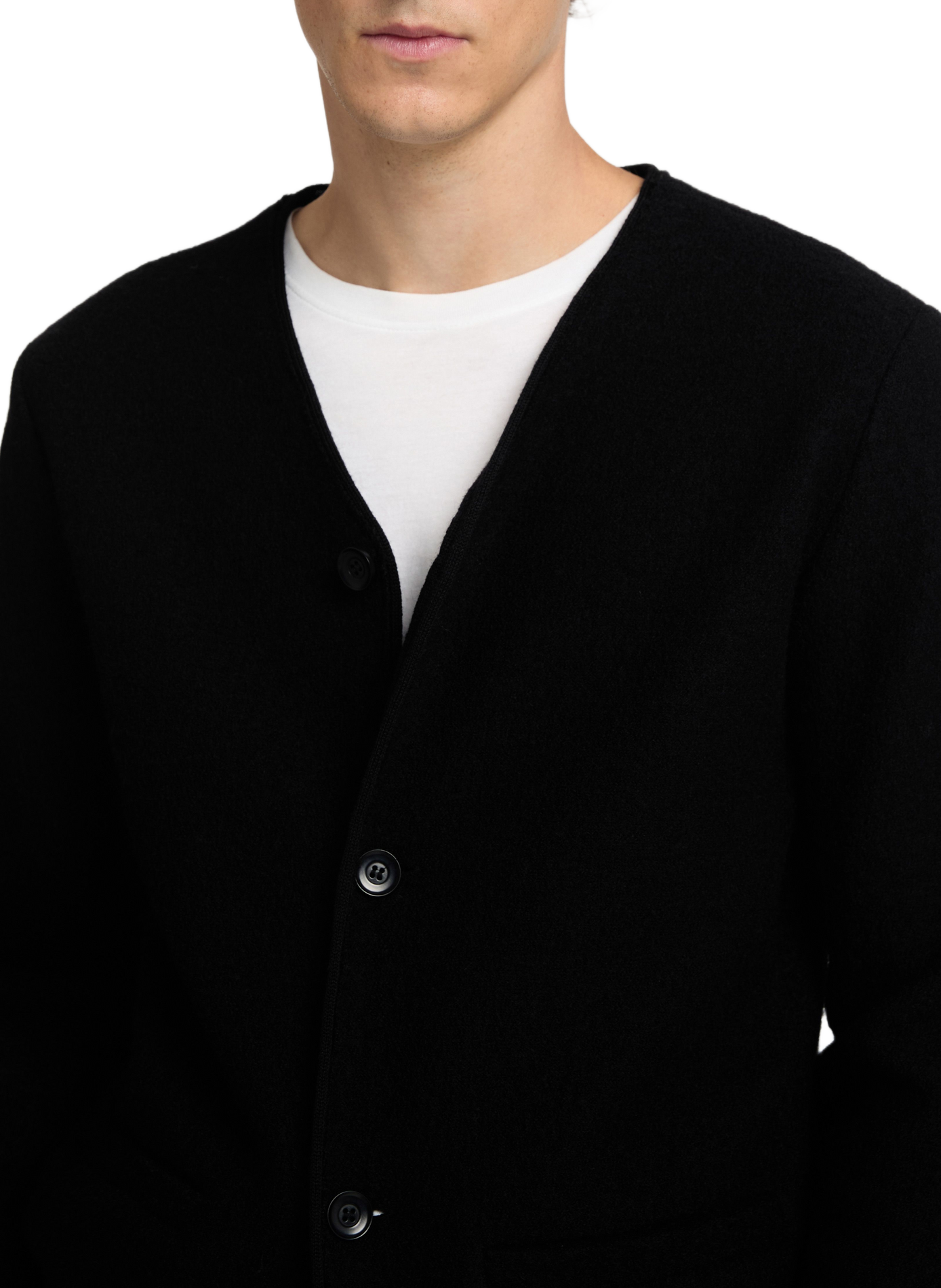 Gerade geschnittene Strickjacke mit V-Ausschnitt aus Wolle SELECTED Schwarz
