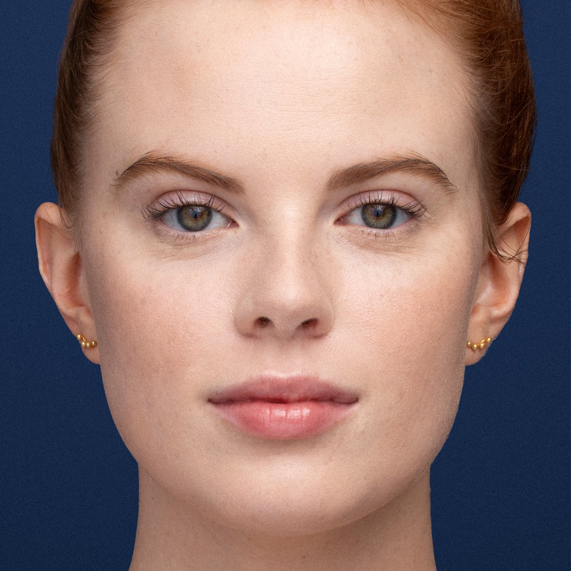 Double Wear - Fond de Teint Longue Tenue Intransférable SPF 10 1n1 ivory nude