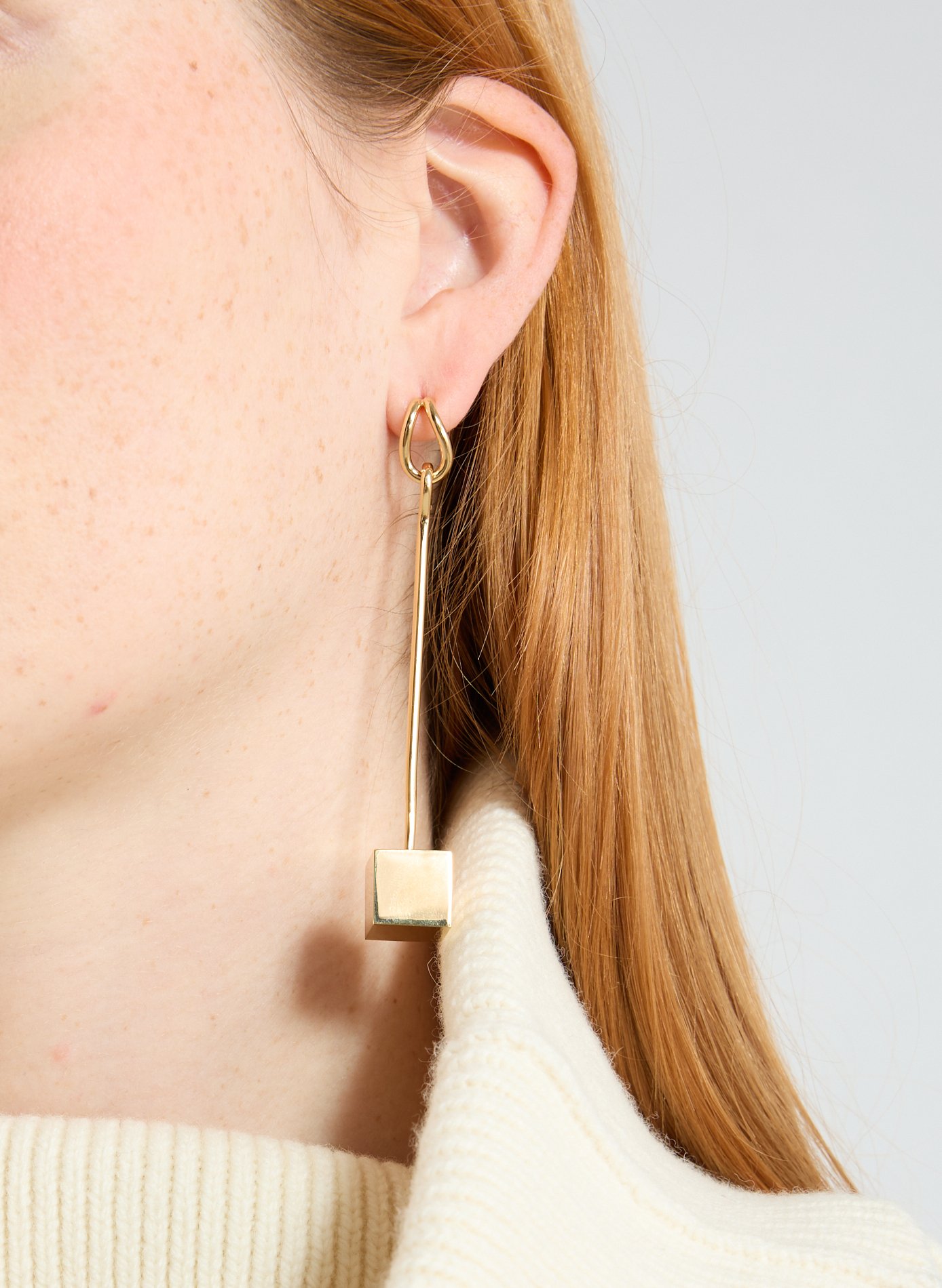 The Nodo earrings JACQUEMUS Golden