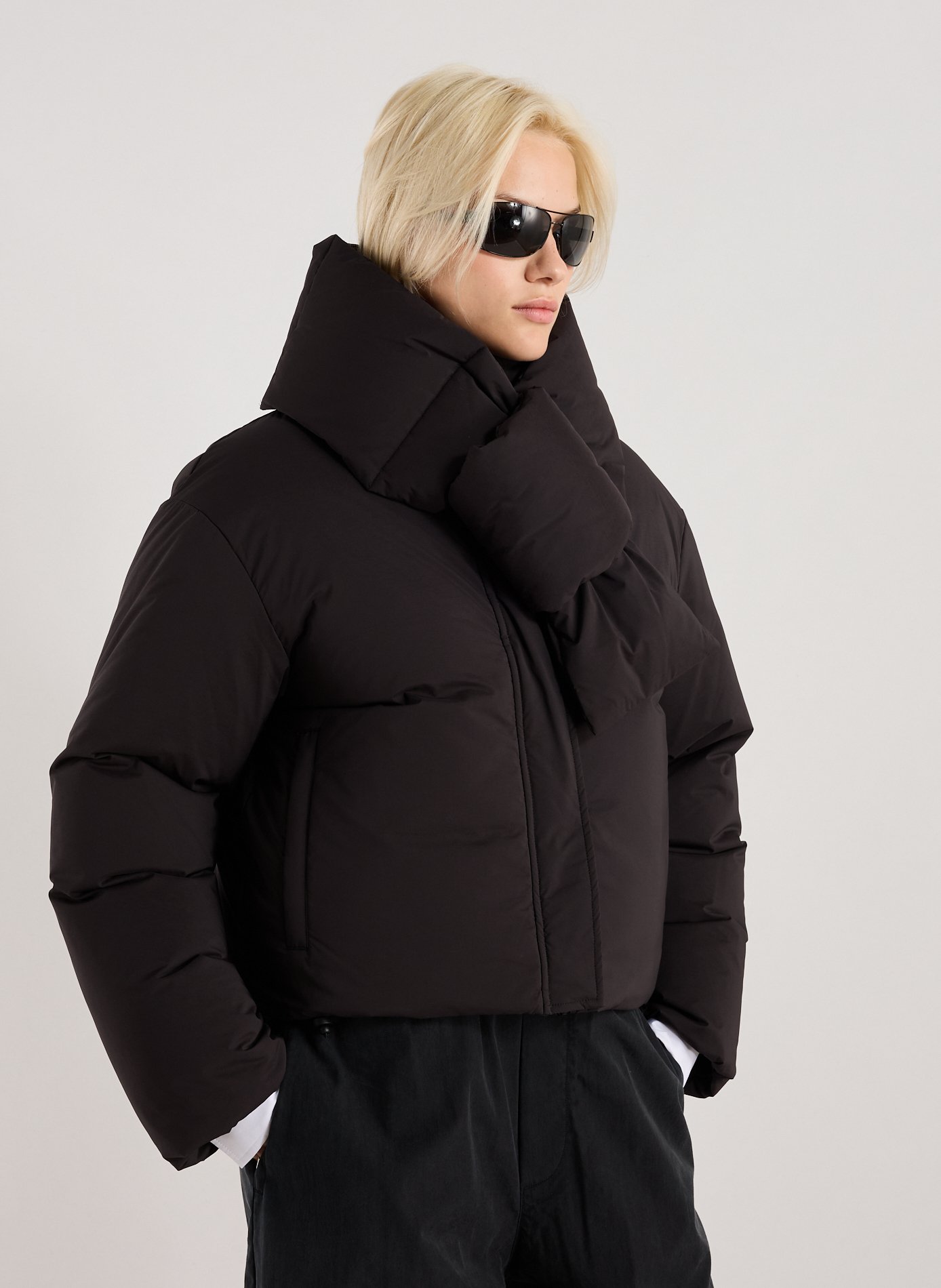 ALEXANDER WANG Veste courte Down matelassée  Noir