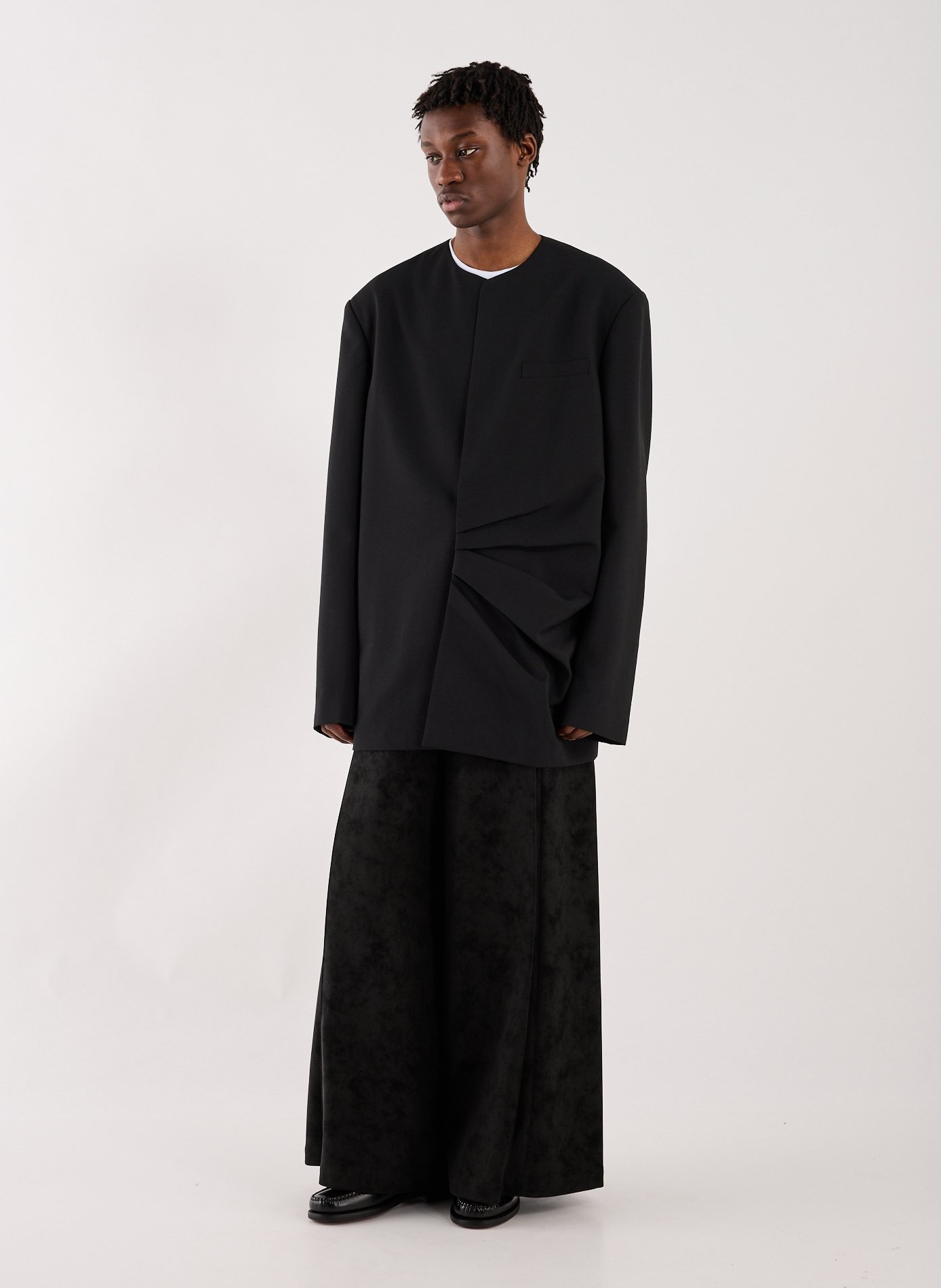 Elasticated trousers SEAN SUEN Black