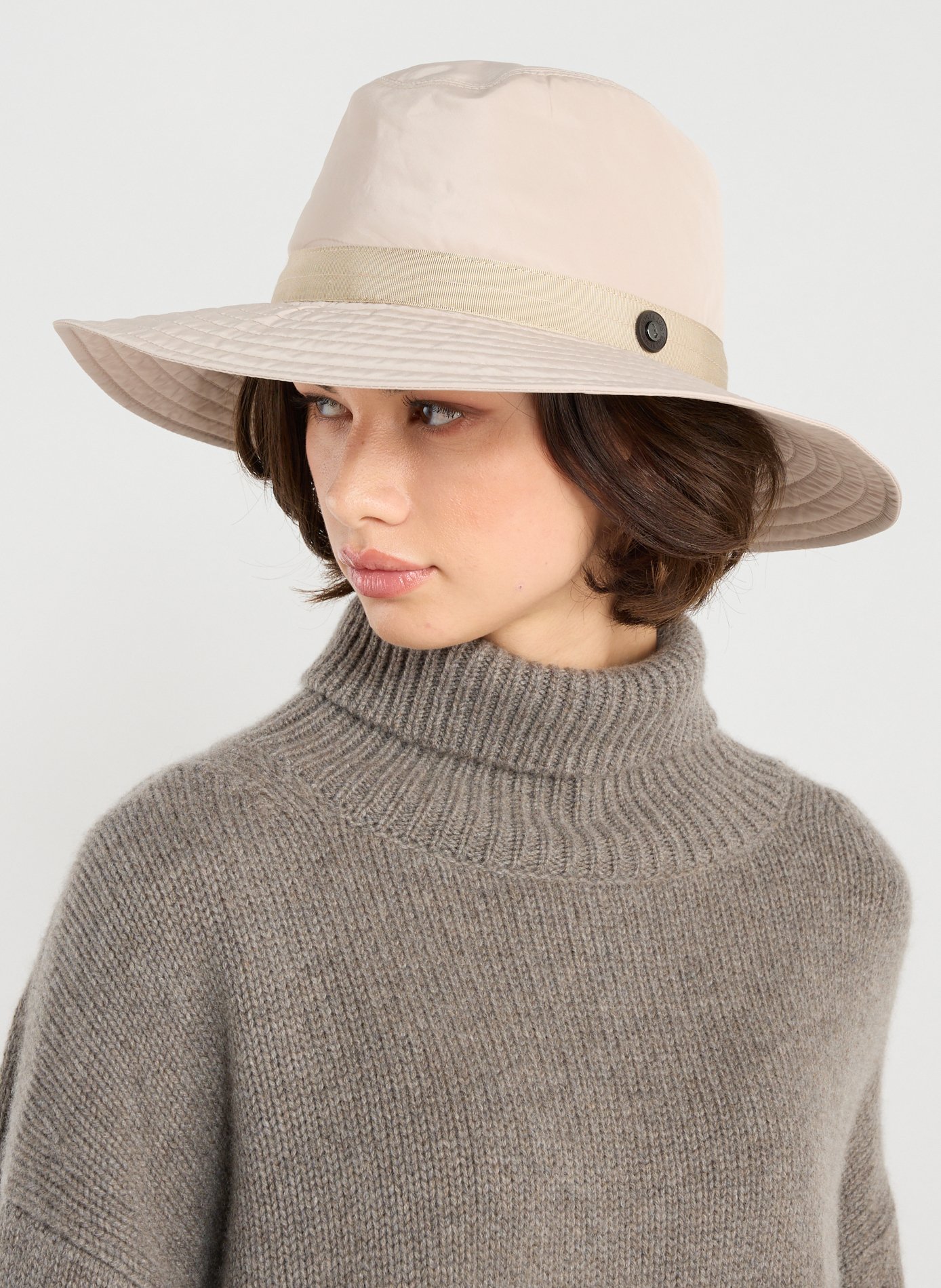 Ariel Rain Hat DORIA 1905 Beige