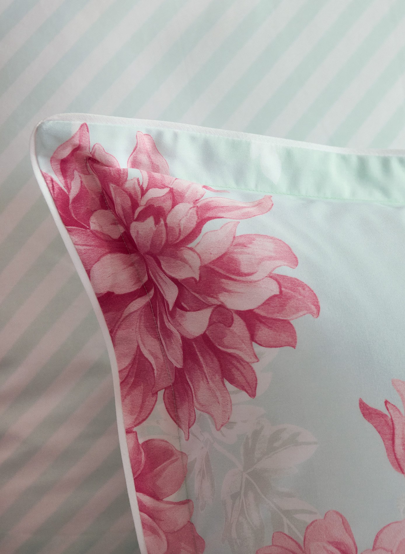 Taie d'oreiller cocktail ANNE DE SOLENE Bleu