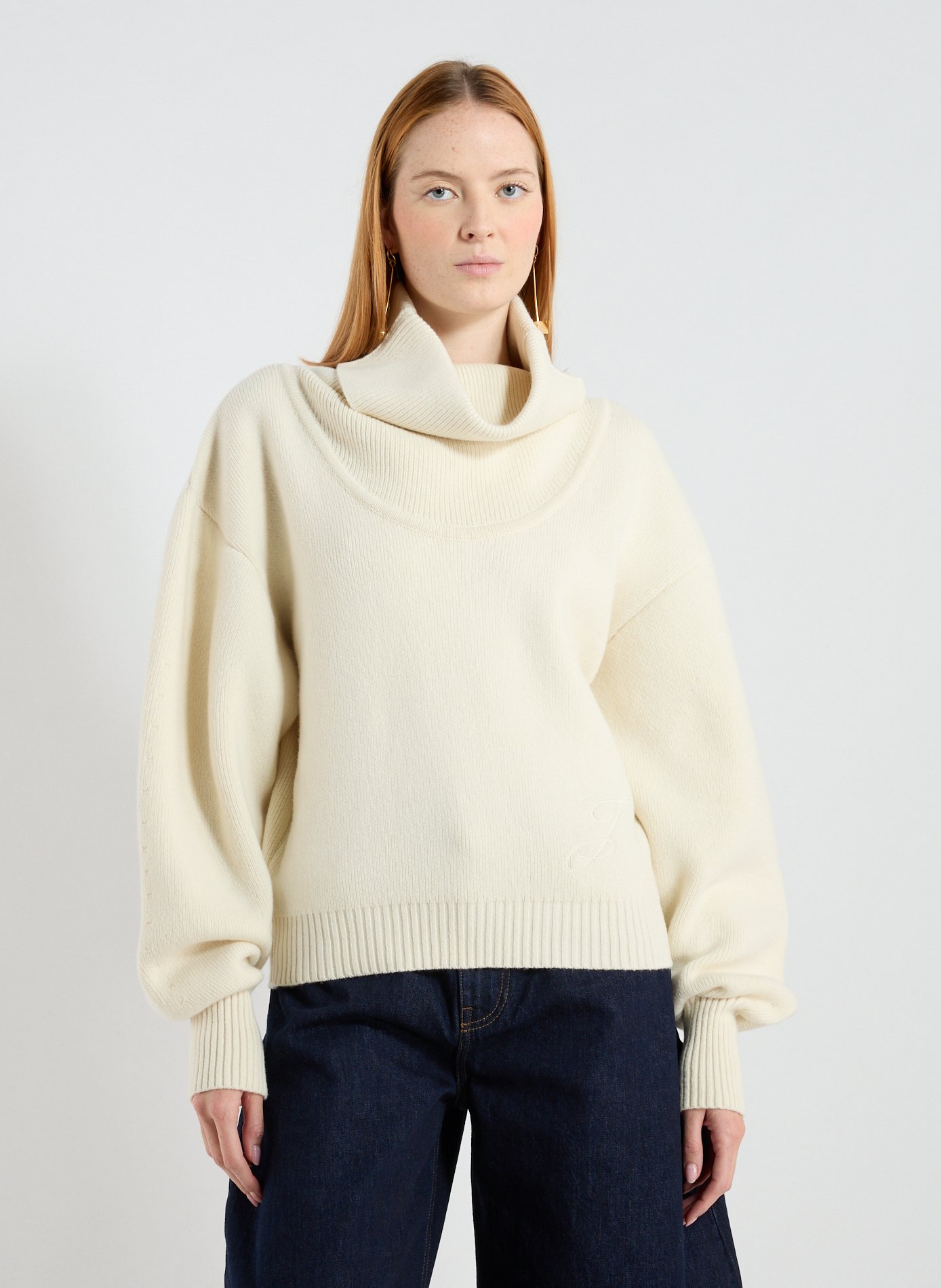 Pull col roulé large en laine vierge et cachemire JACQUEMUS Beige