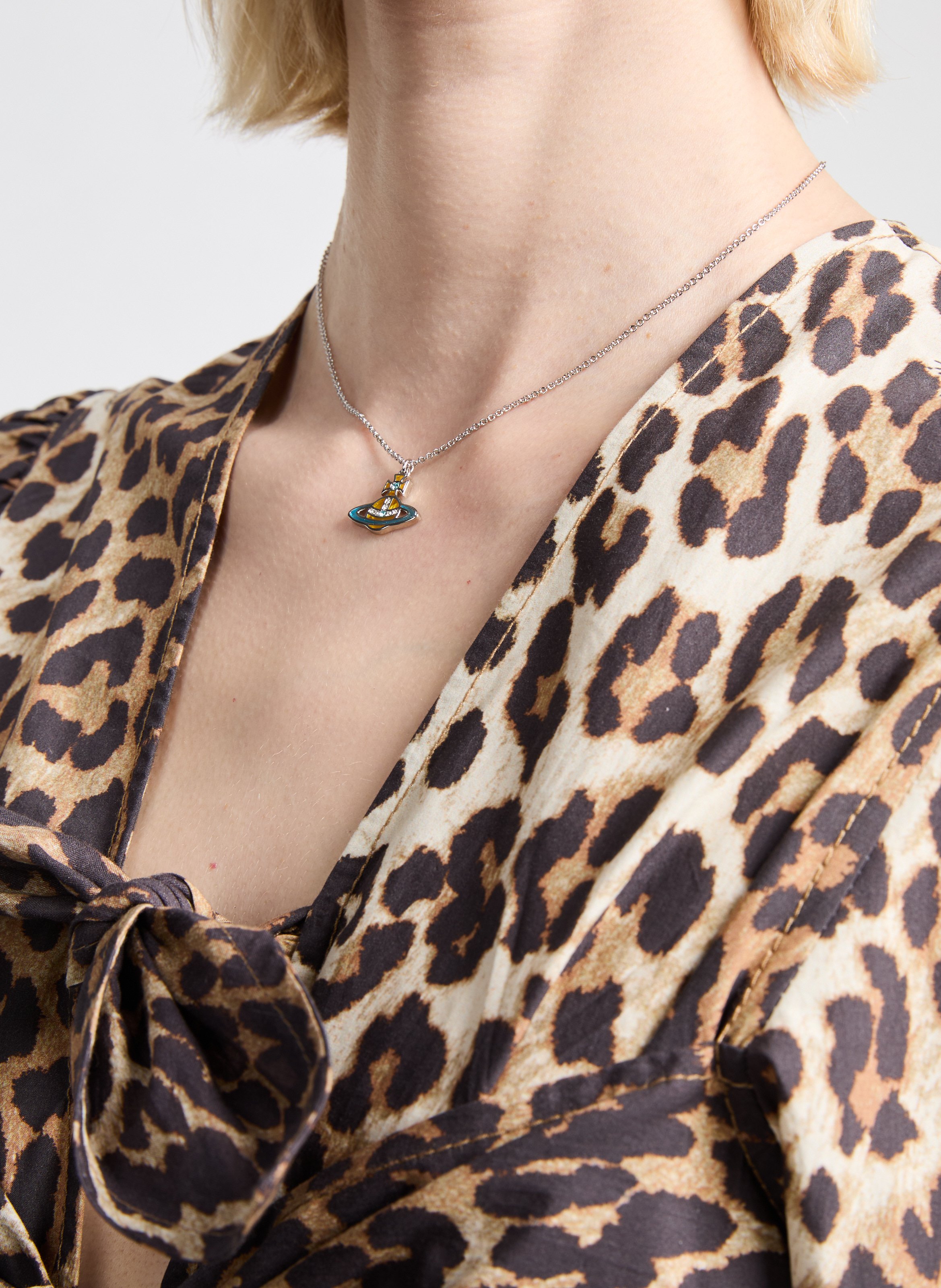 Collier pendentif à cristal VIVIENNE WESTWOOD Multicolore