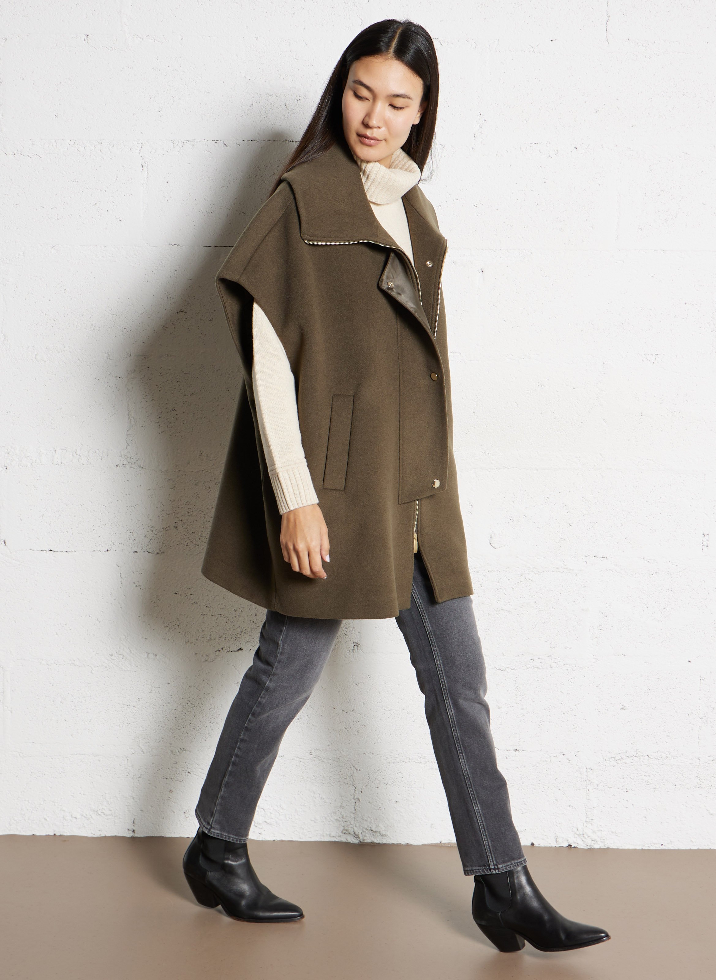 Cape ample sans manches zippée unie dandy MAISON 123 Kaki