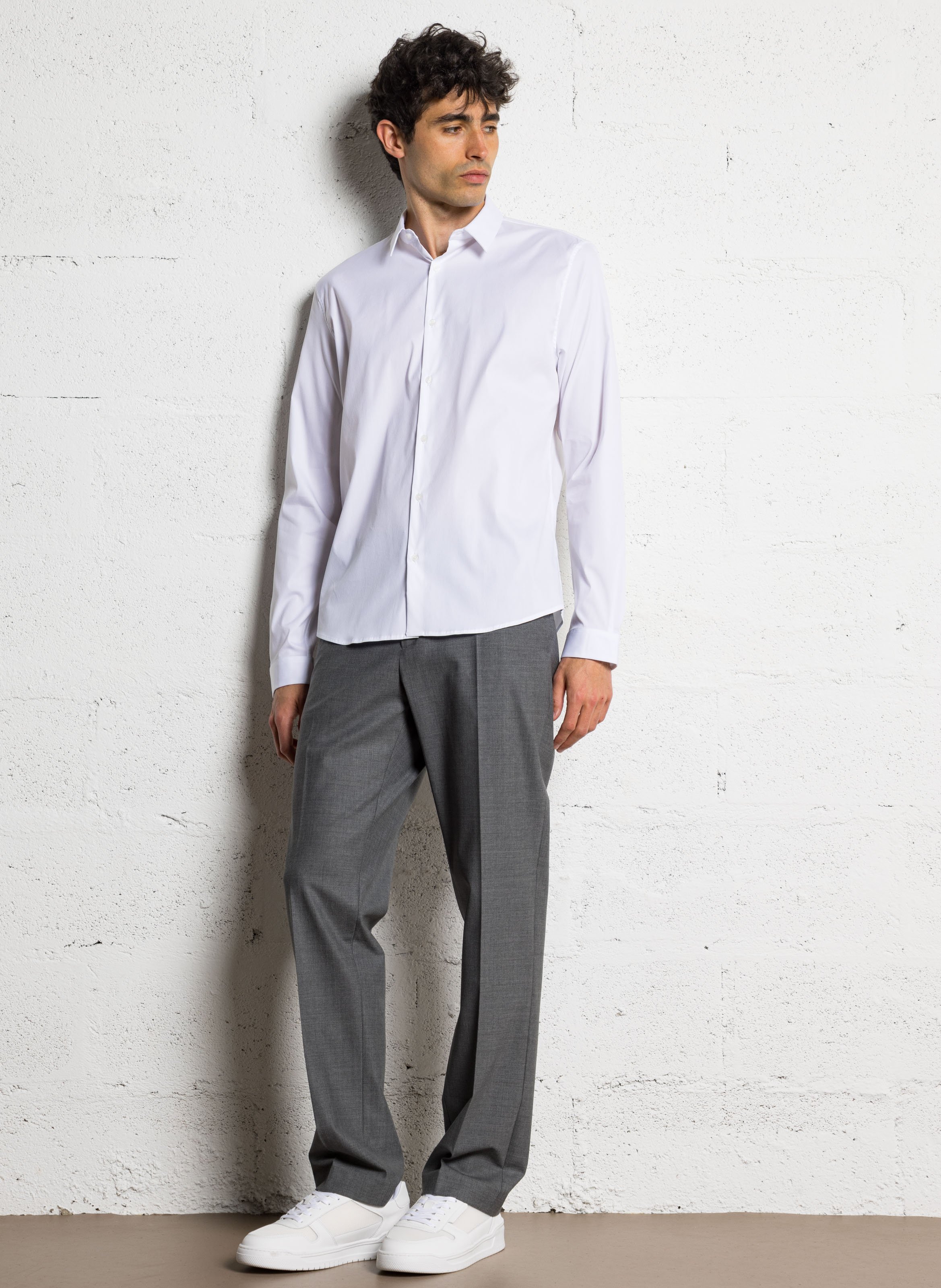 Chemise slim col classique en coton IKKS Blanc