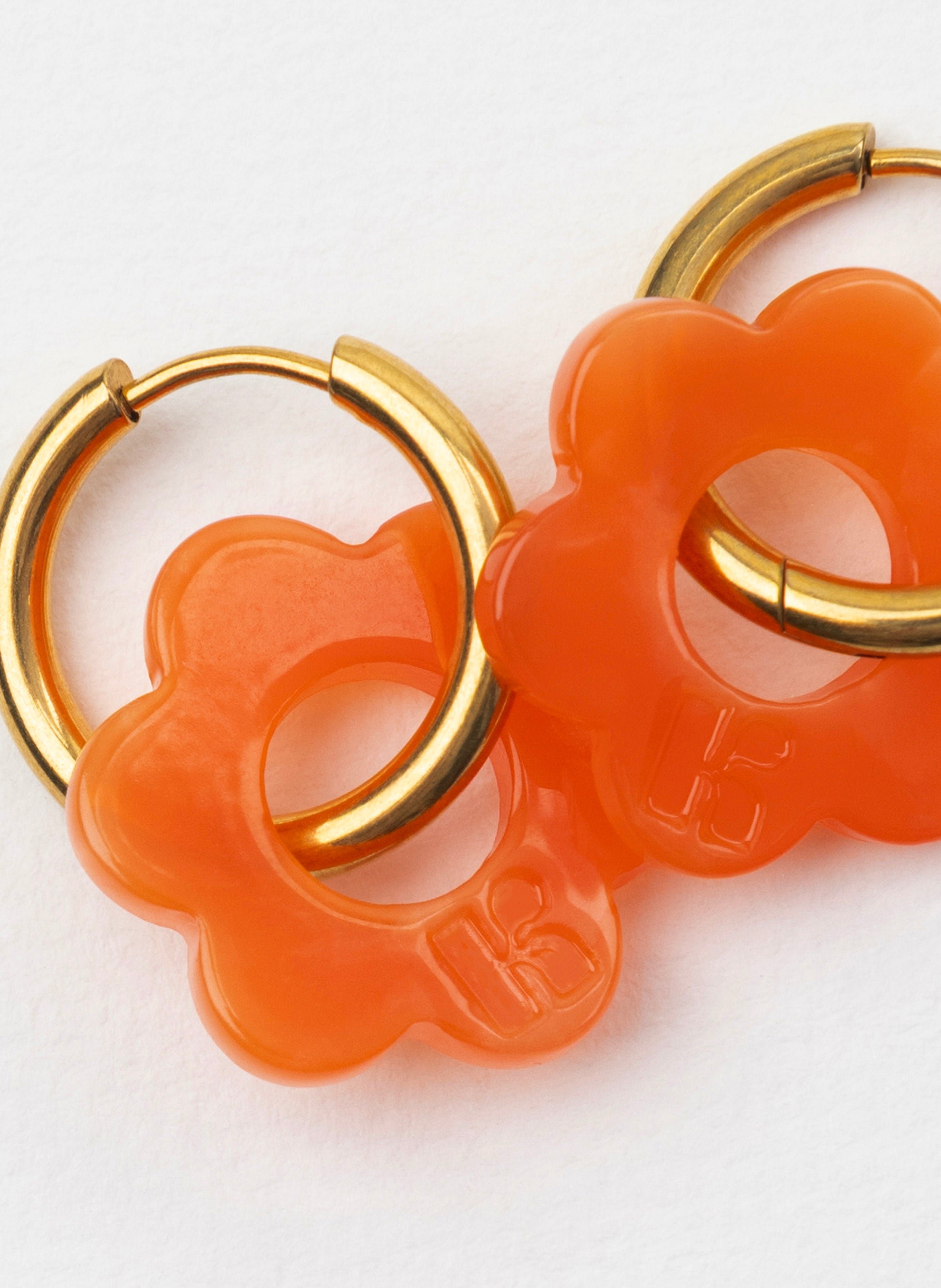 Boucles d'oreilles Baby Fleurette avec anneaux en acier inoxydable argenté KURAGE GINZA Orange