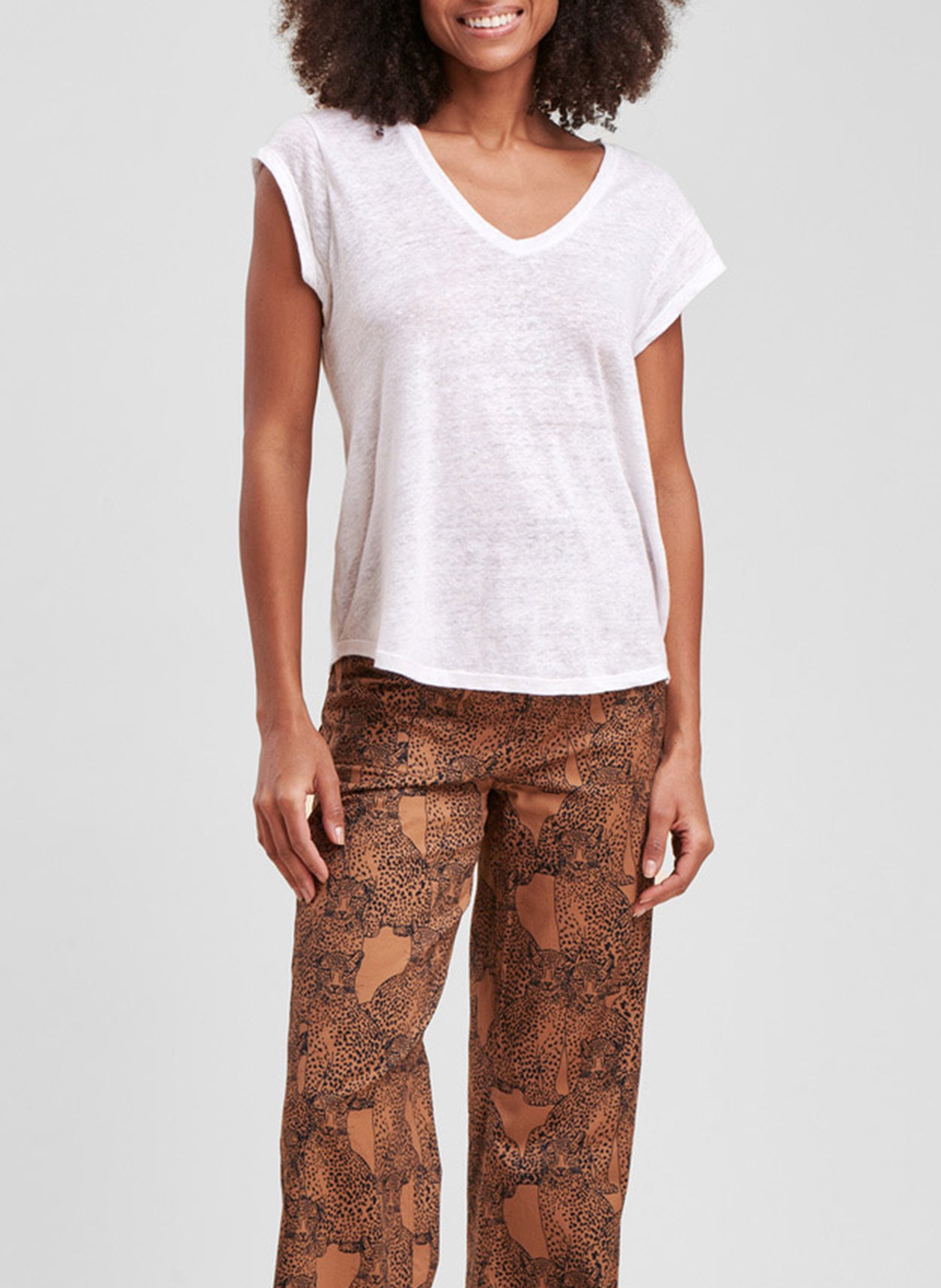 Recht T-shirt met V-hals van linnen LA FEE MARABOUTEE Wit