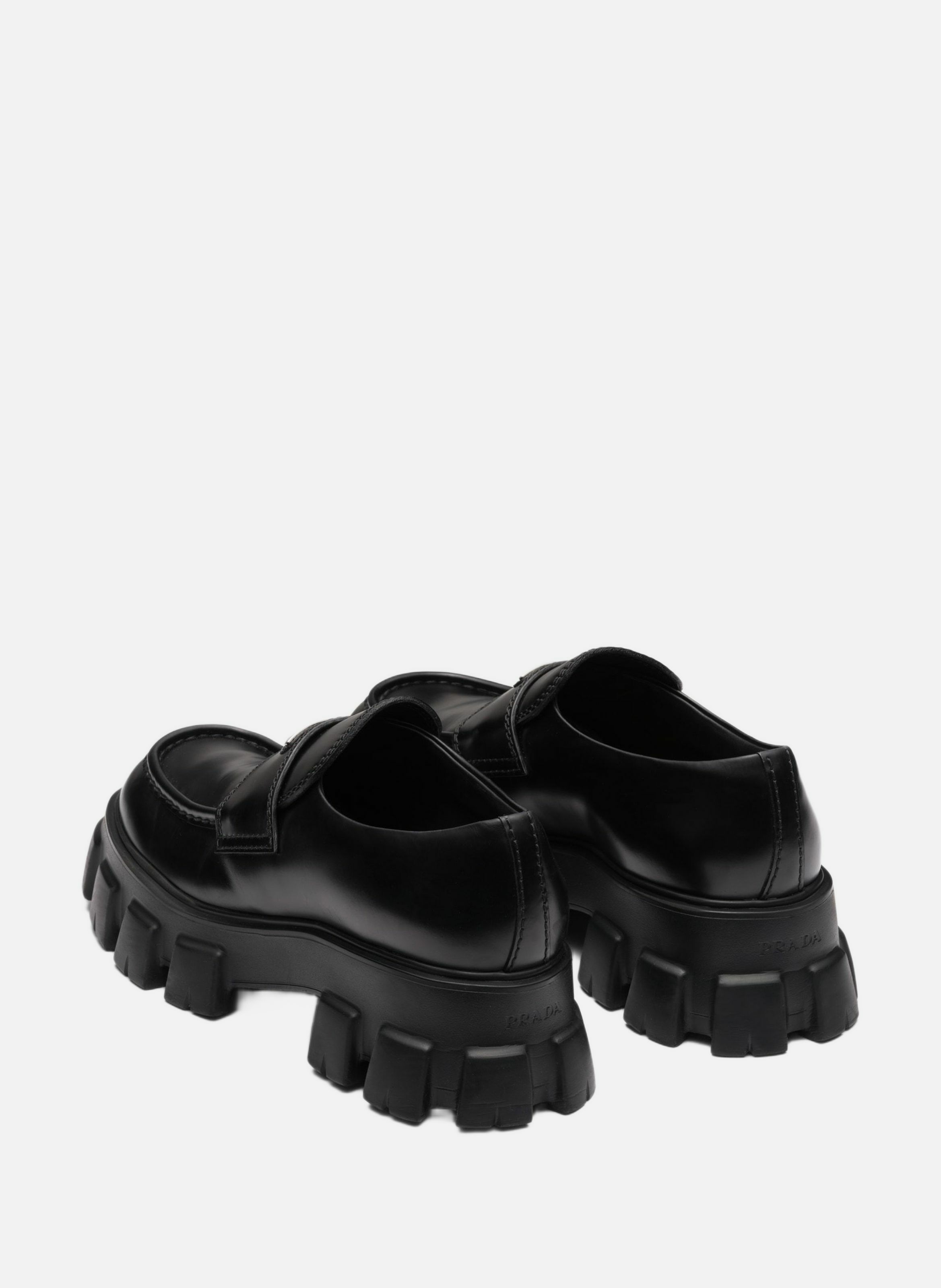 Mocassins monolith en cuir brossé PRADA Noir