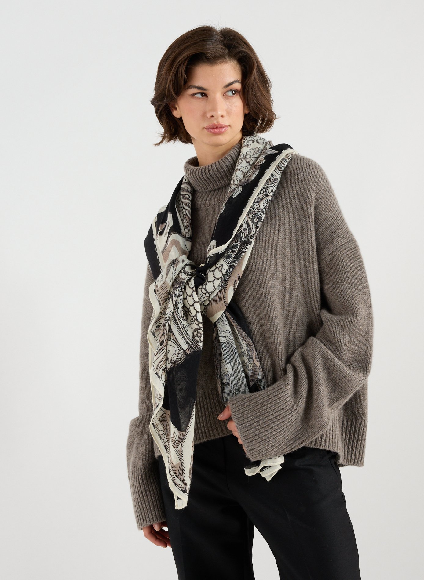 Echarpe en laine  INOUITOOSH Multicolore