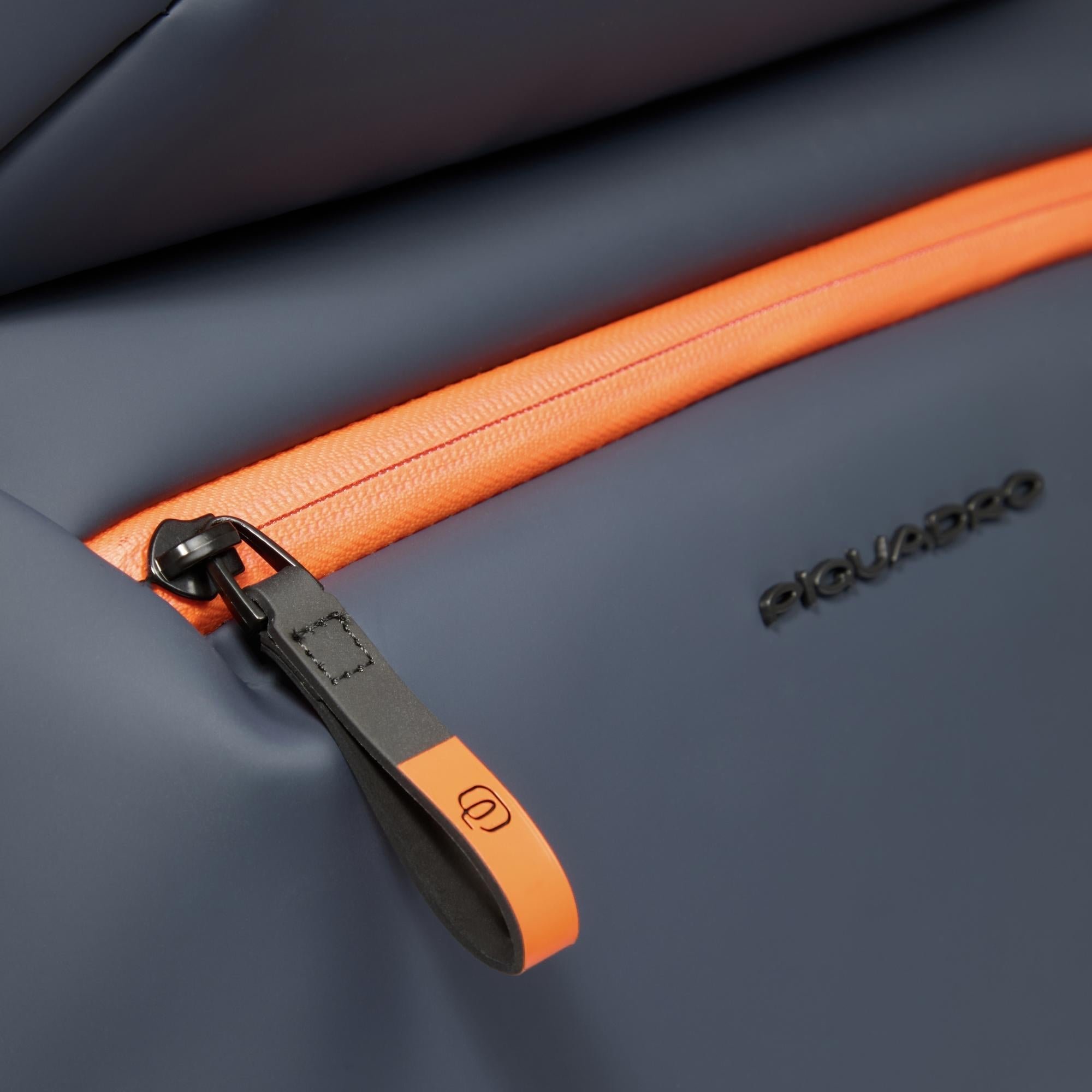 Slanke waterafstotende handbagagekoffer met 4 wielen PIQUADRO Blauw