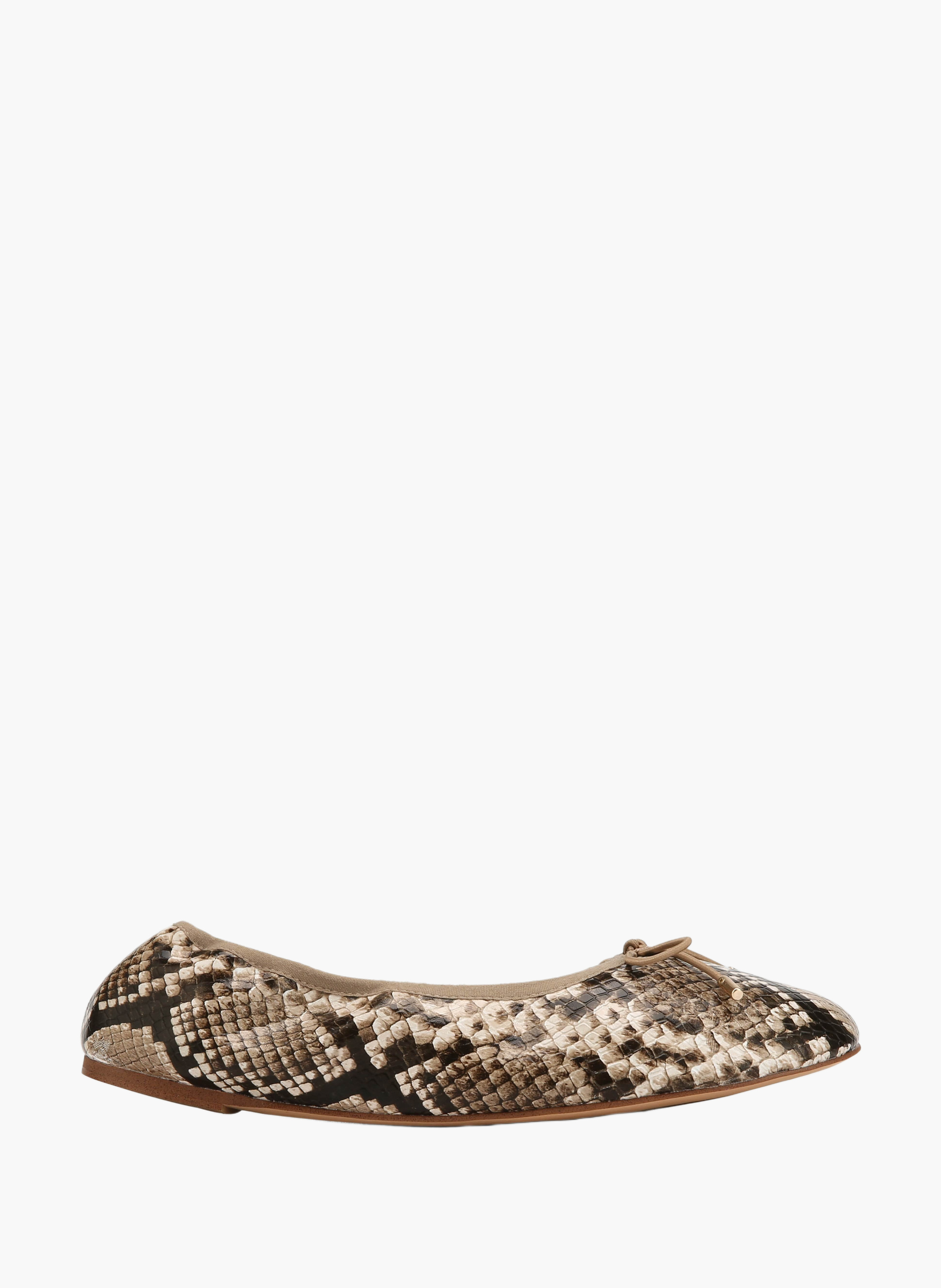 Scrunch-ballerina's van leer met slangenprint NAKED WOLFE Beige