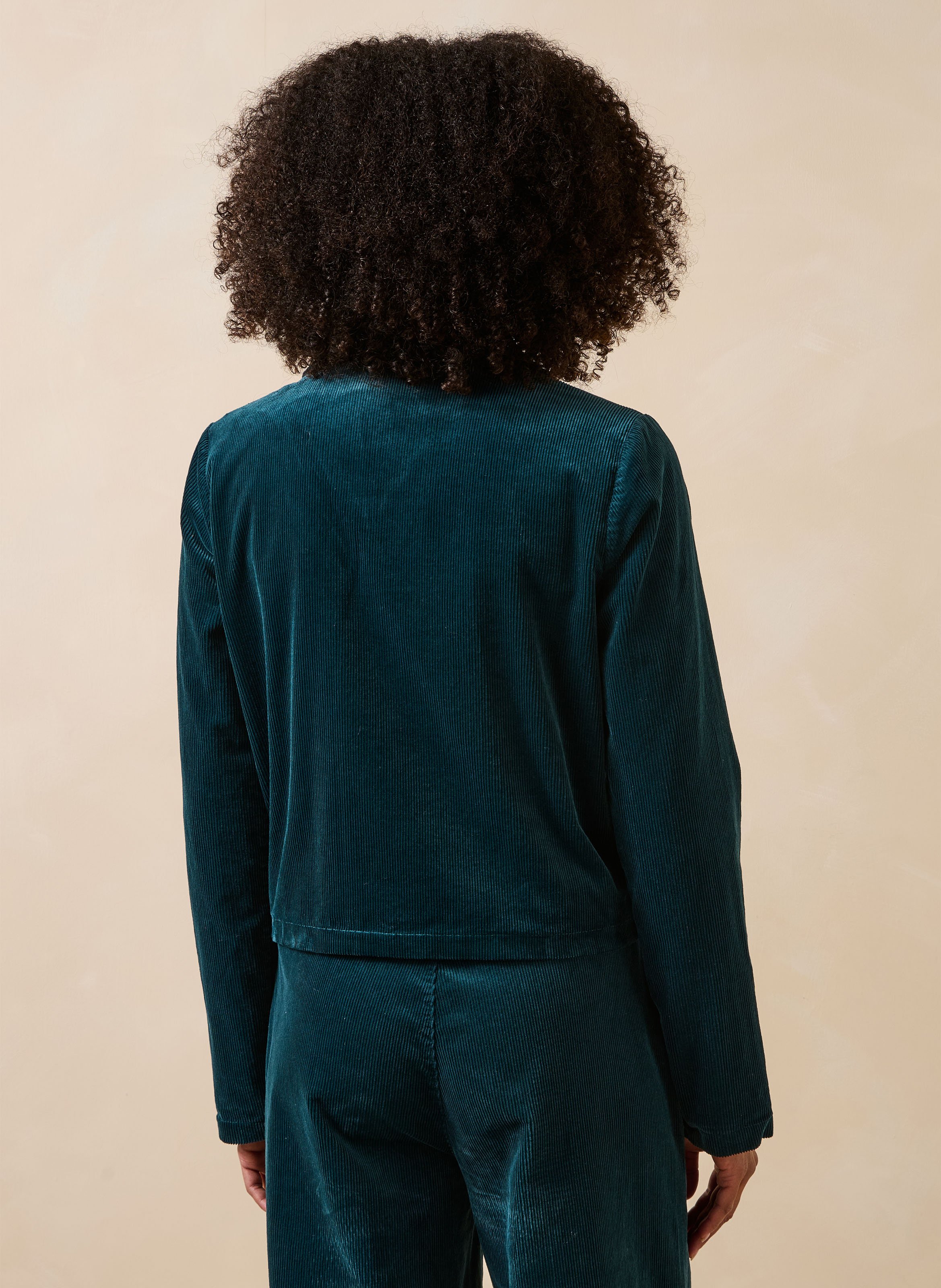 Kort jasje van ribfluweel in een katoenmix LA FEE MARABOUTEE Blauw