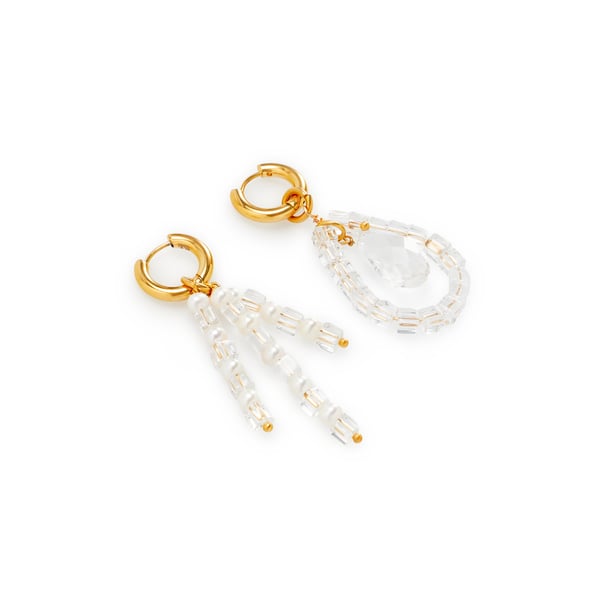 Boucles d'oreille dépareillées