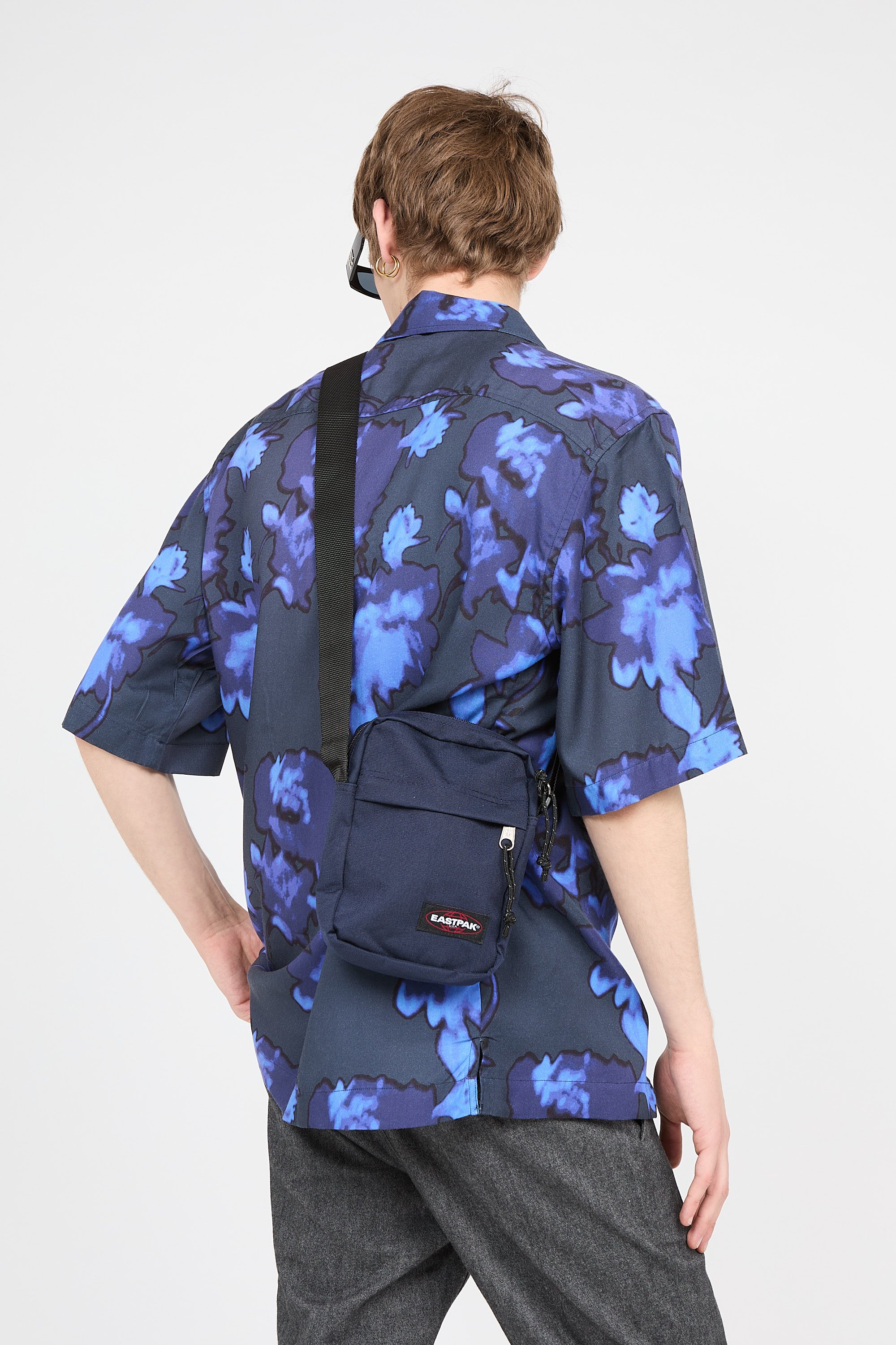 Sac à bandoulière the one EASTPAK Bleu
