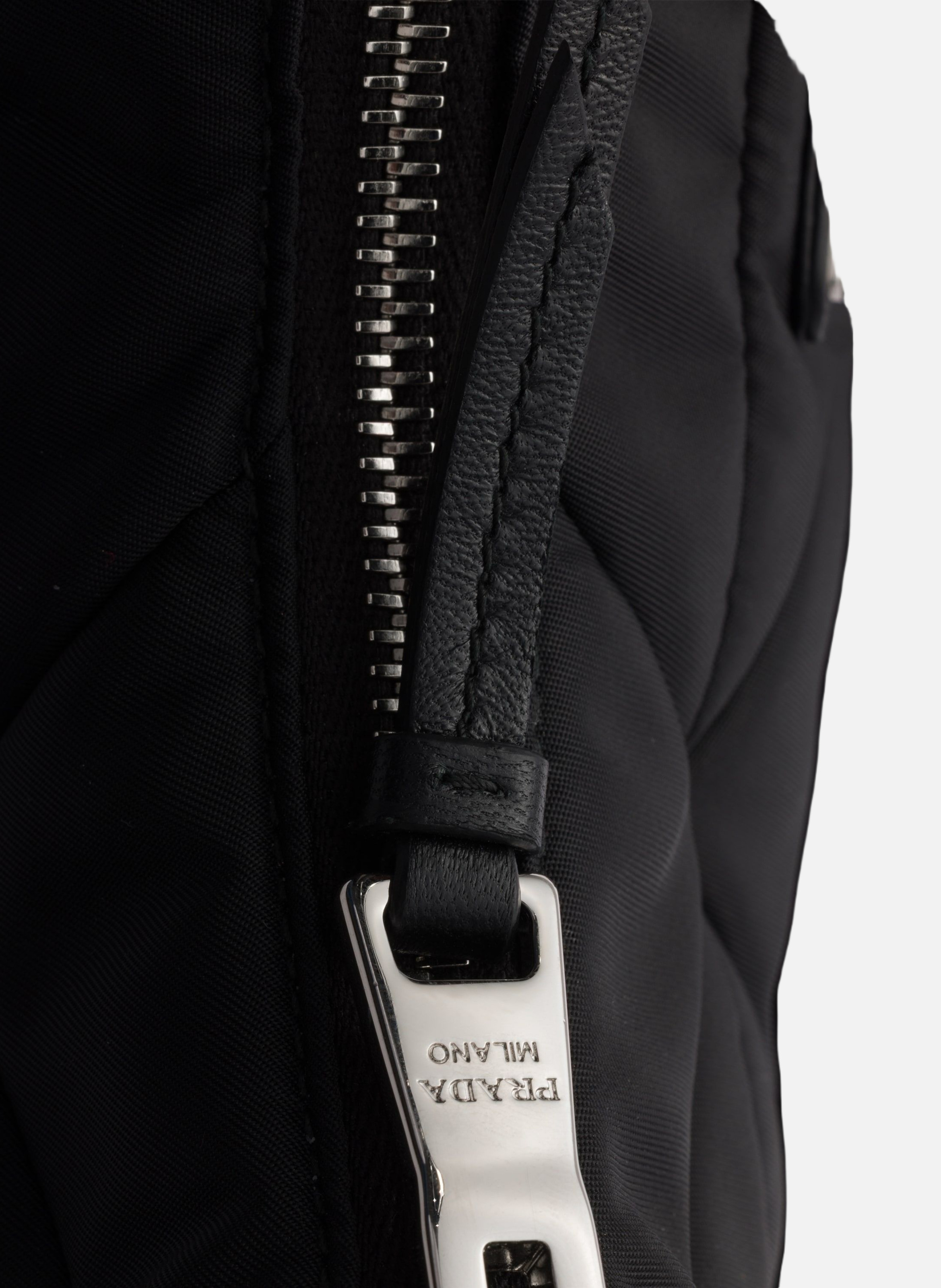 Sac en re-nylon matelassé PRADA Noir