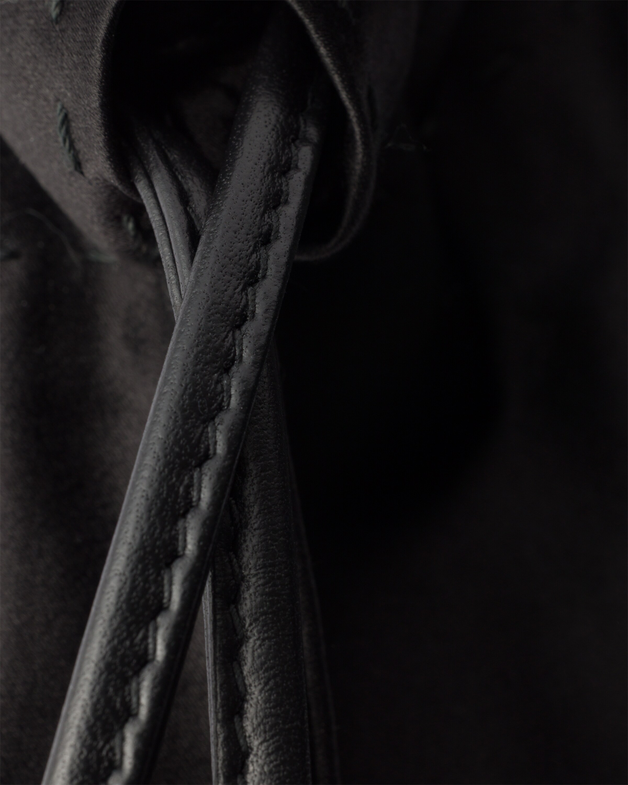 Pochette prada wish en duchesse de soie PRADA Noir