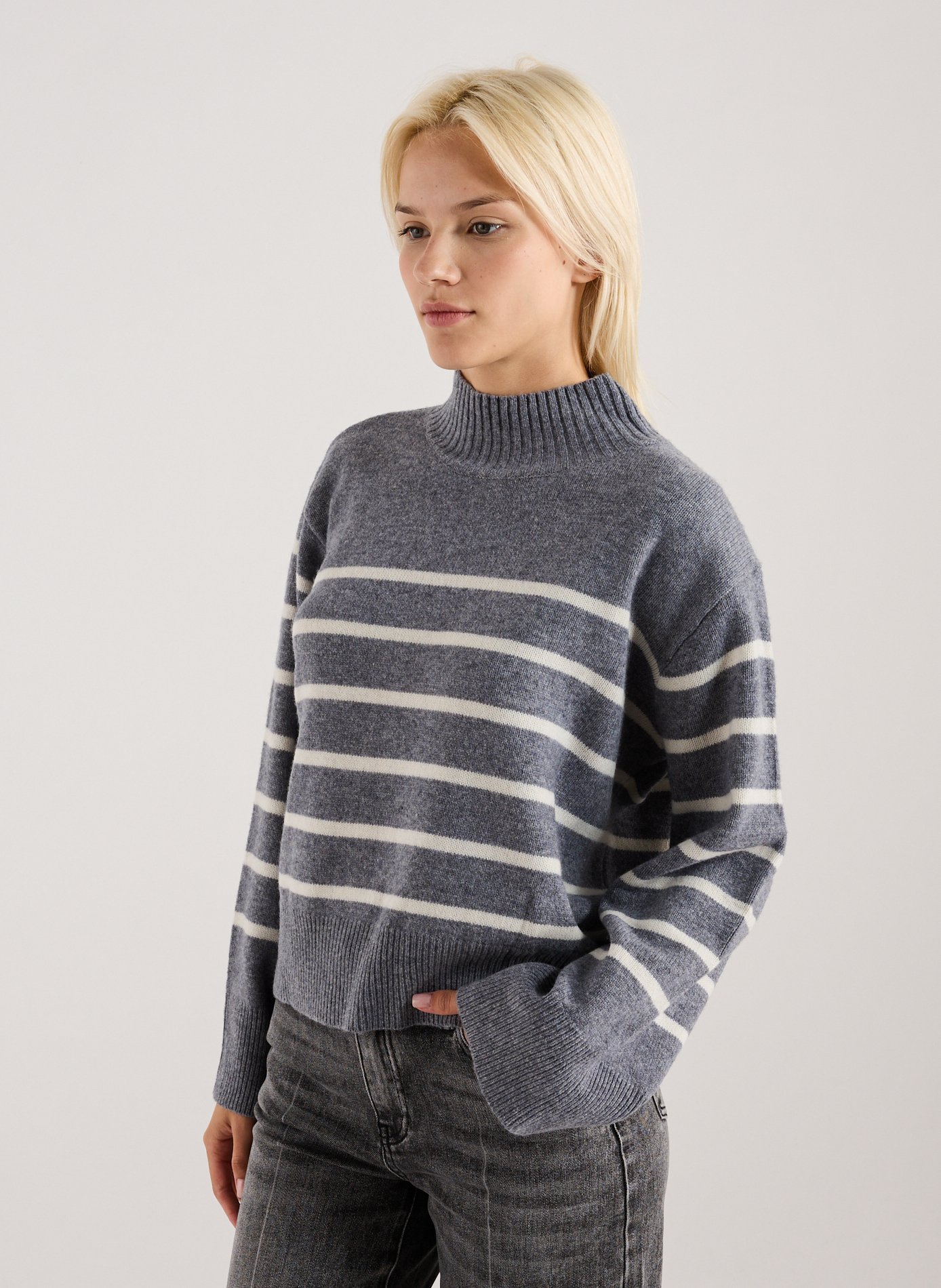 SUNCOO Straight striped wool turtleneck sweater Grey
