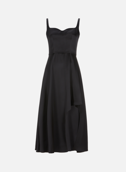 فستان غير متماثل باللون الأسود من ألكسندر ماكوين 