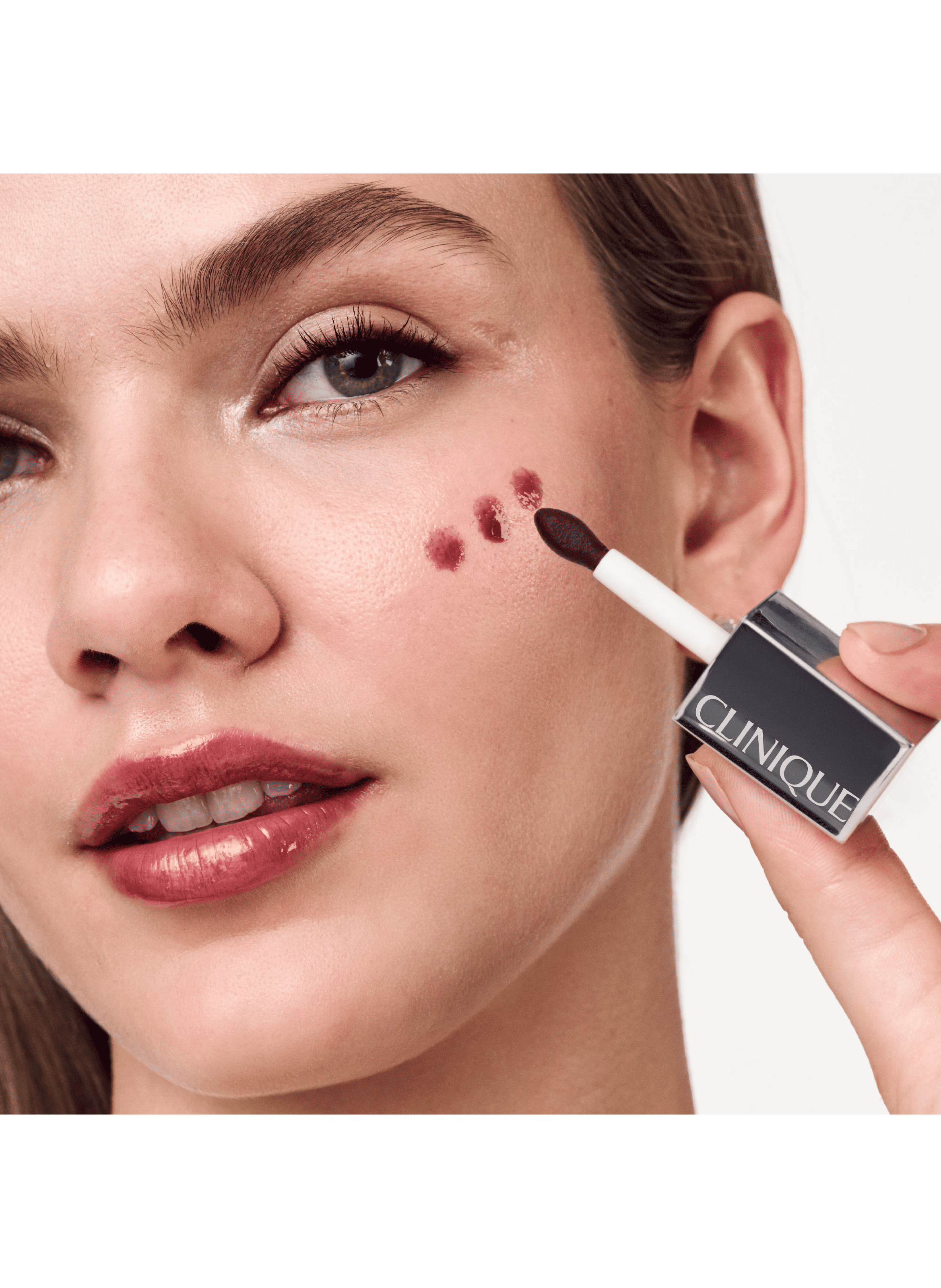 Clinique PopTM - Huile pour Lèvres et Joues CLINIQUE Black honey