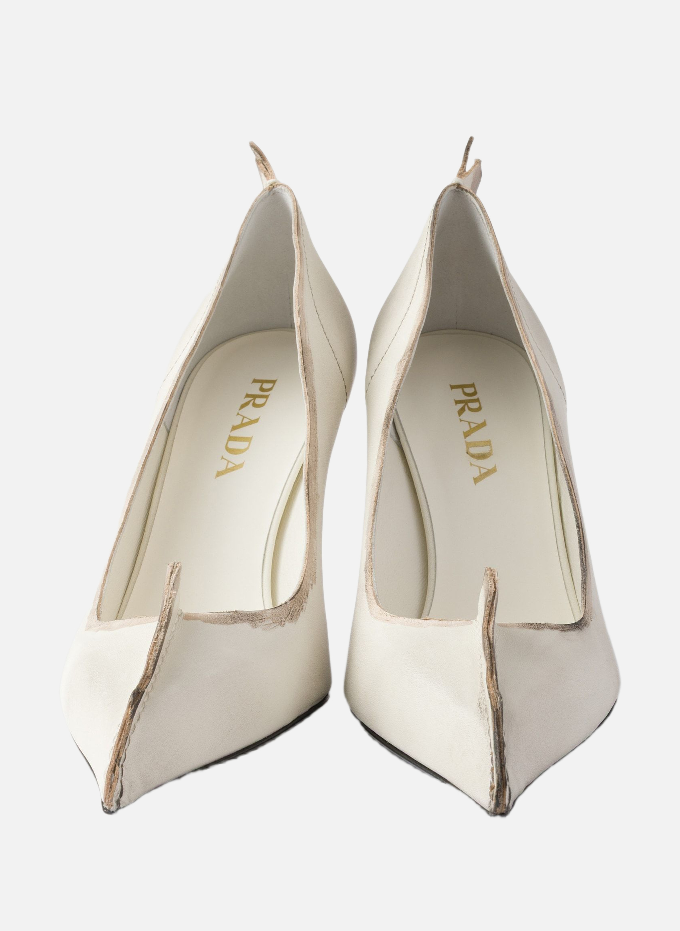 Escarpins en cuir vieilli PRADA Beige