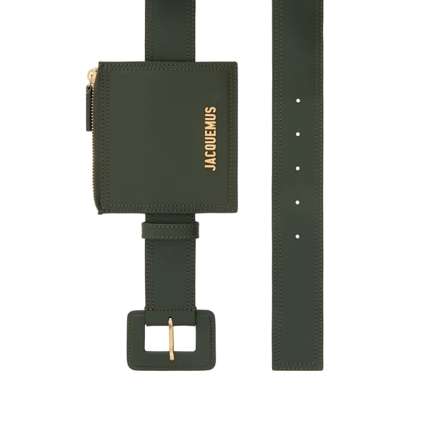 La ceinture Carrée en cuir
