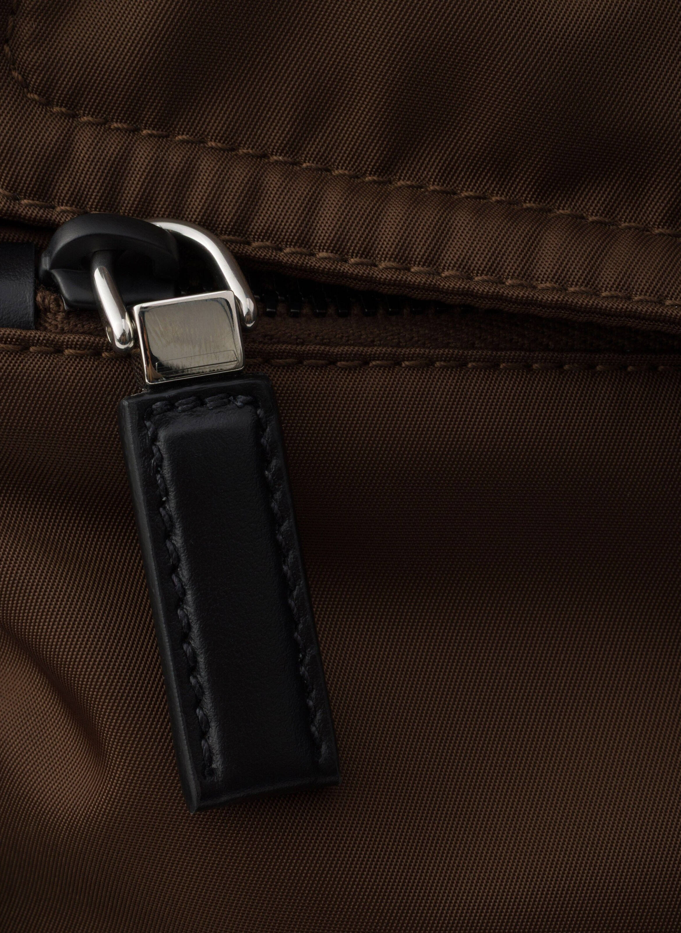 Sac à dos prada explore en re-nylon et cuir PRADA Marron