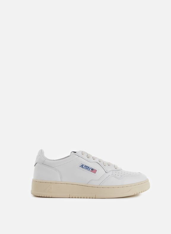Baskets basses Medalist en cuir Blanc by AUTRY AUTRY Baskets basses Medalist en cuir Blanc