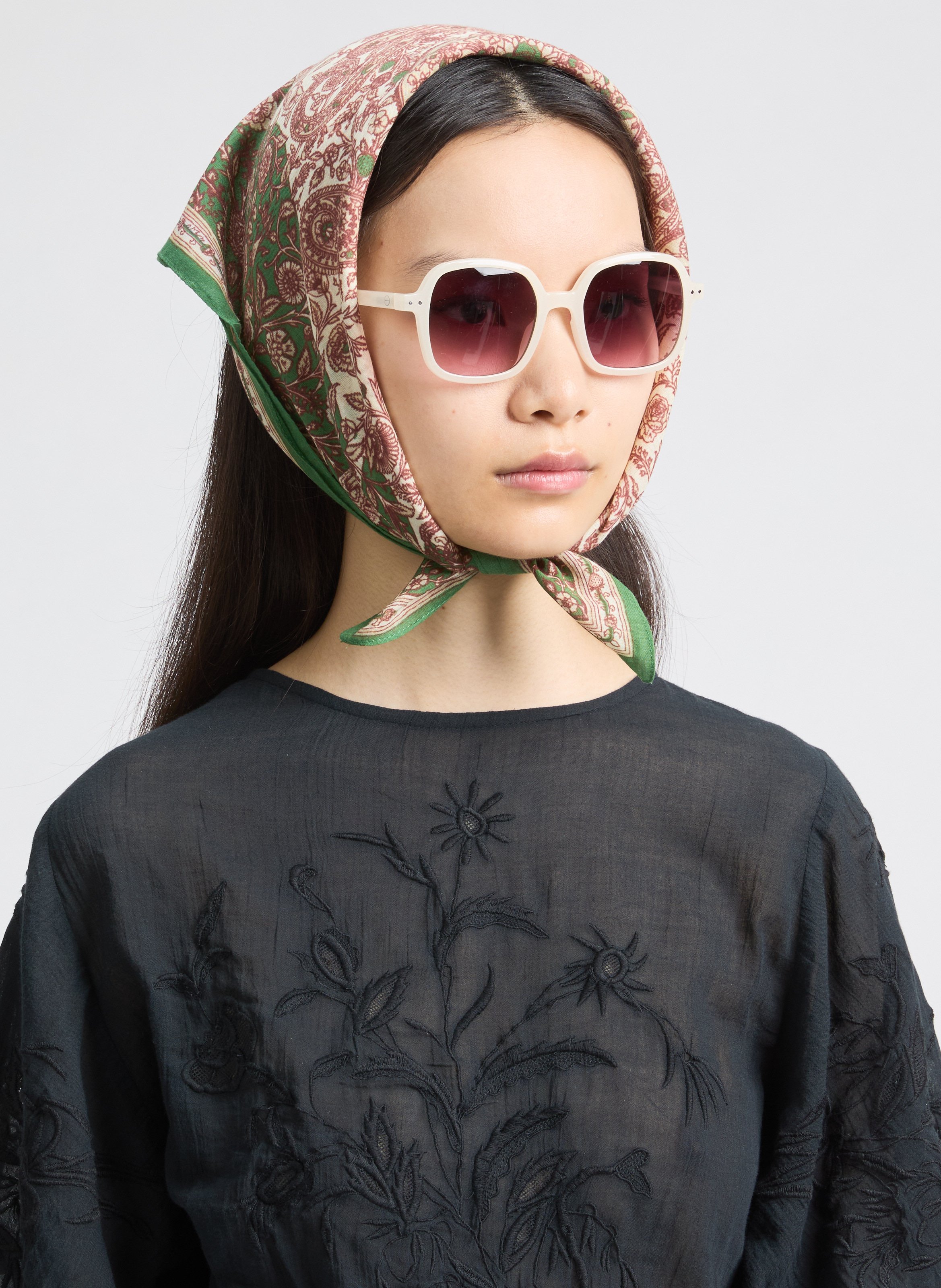 Sunglasses with smoked lenses IZIPIZI Beige