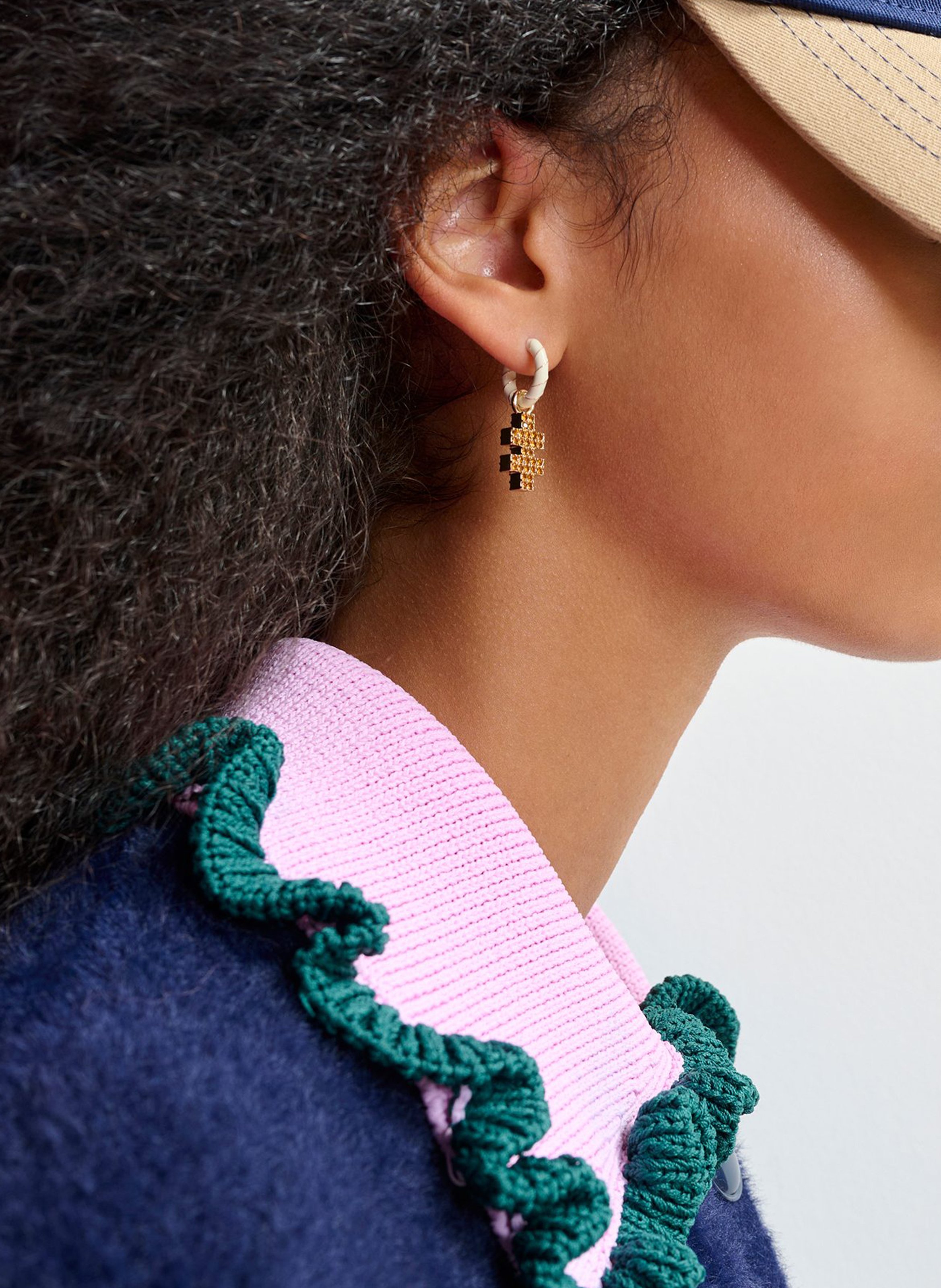 Boucles d'oreilles fantaisies jebat ESSENTIEL ANTWERP Blanc