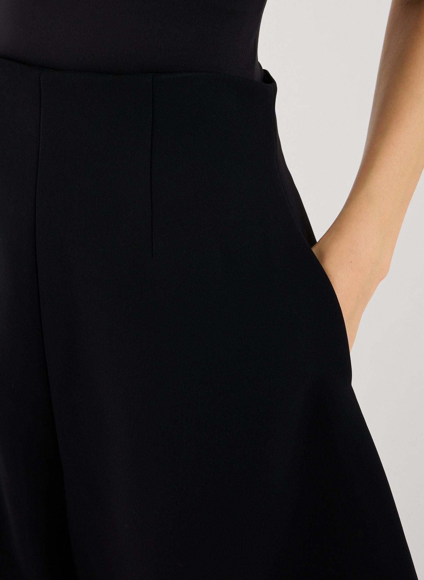 Pantalon de tailleur arrondi  A.W.A.K.E. MODE Noir