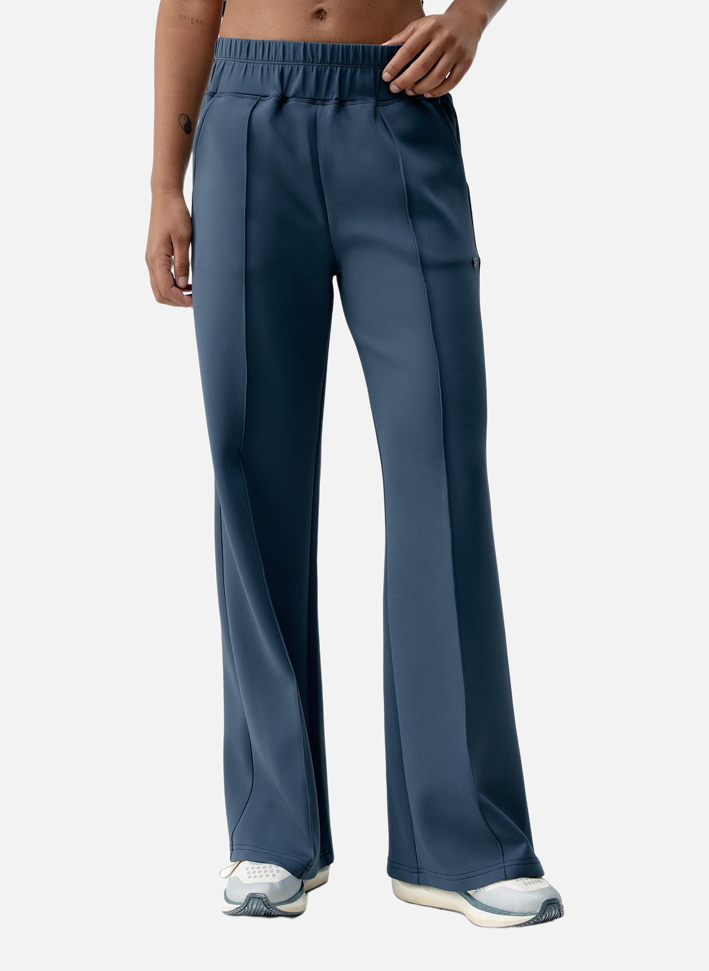 Pantalon de sport performance athleisure iniya BORN LIVING YOGA Bleu