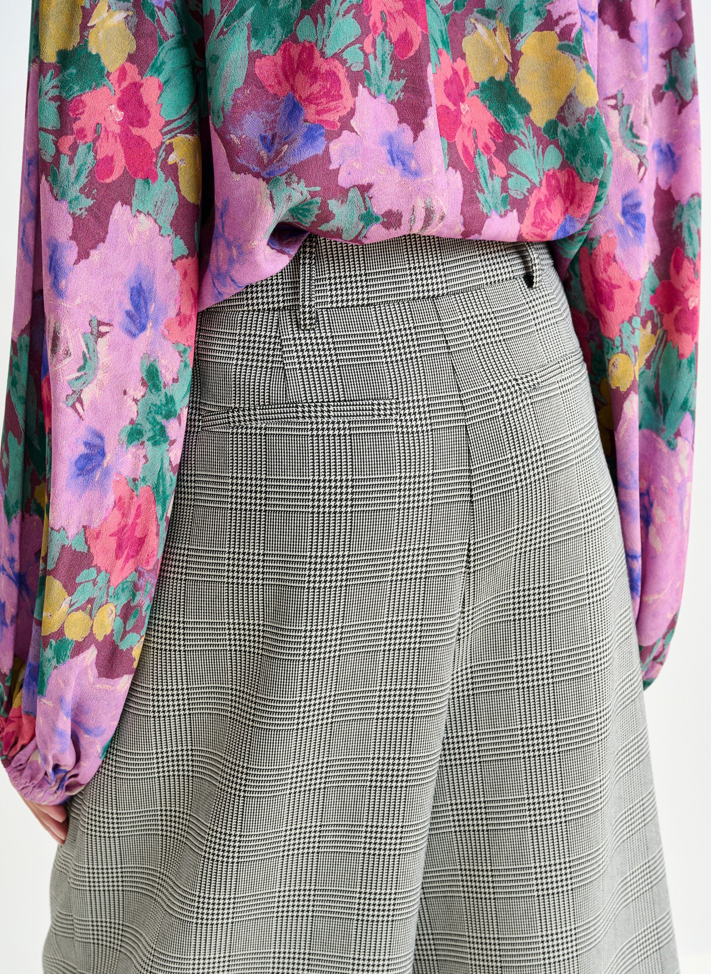 Bermuda taille haute à carreaux intro ESSENTIEL ANTWERP Gris