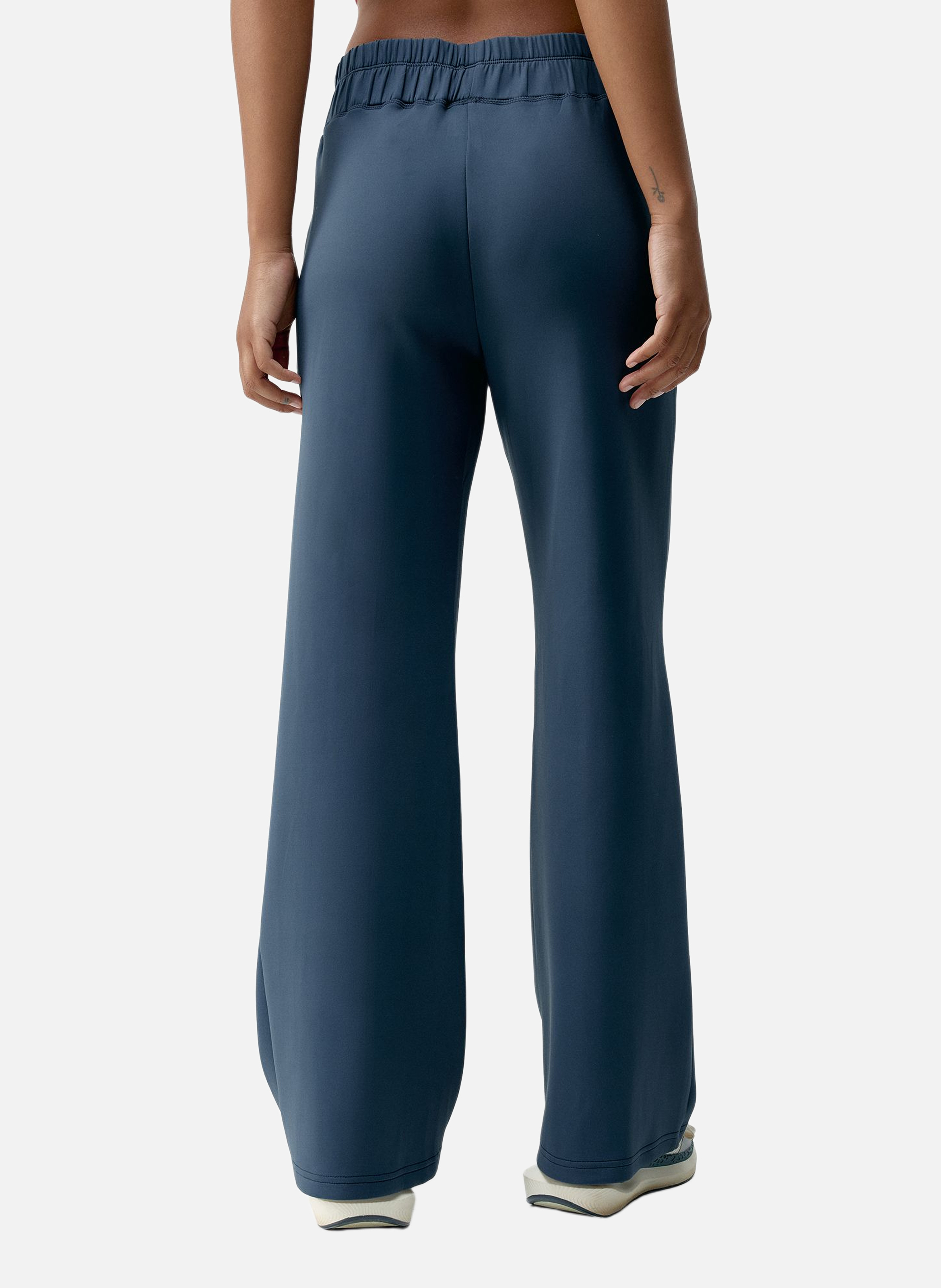 Pantalon de sport performance athleisure iniya BORN LIVING YOGA Bleu