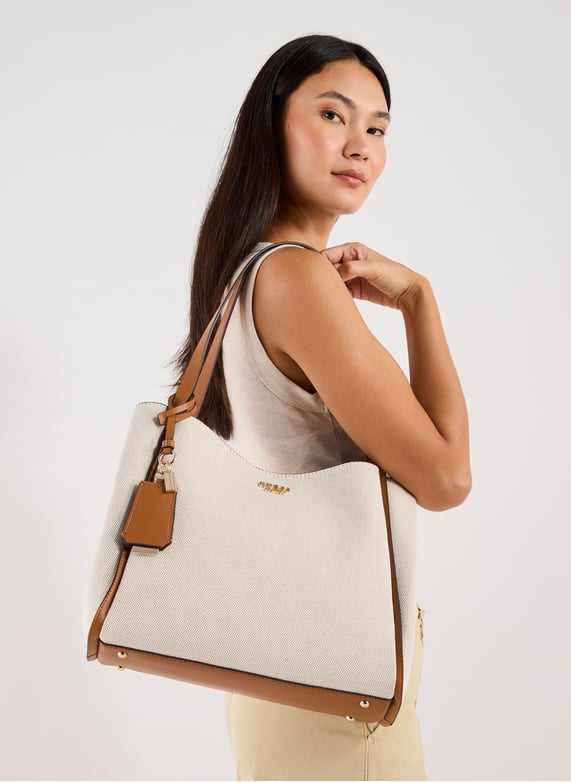 Sac porté épaule Nicolette en coton mélangé | Multicolore by GUESS Sac porté épaule Nicolette en coton mélangé Multicolore