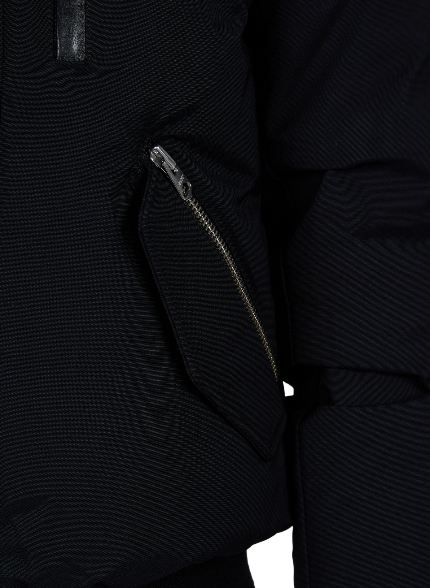 Dixon-XZ Jacke mit weitem Schnitt und hohem Kragen MACKAGE Schwarz