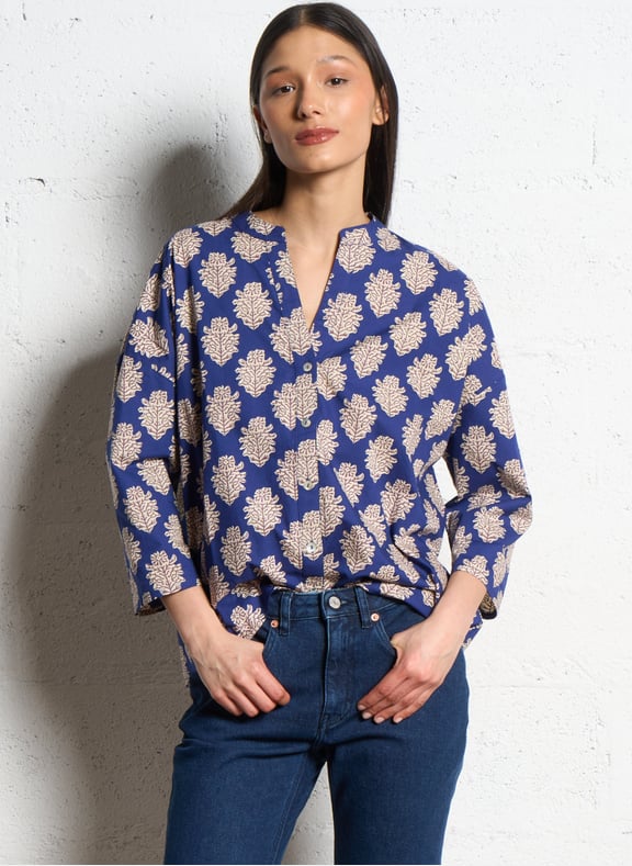 Chemise ample col v en coton partie Bleu by MAISON 123 MAISON 123 Chemise ample col v en coton partie Bleu