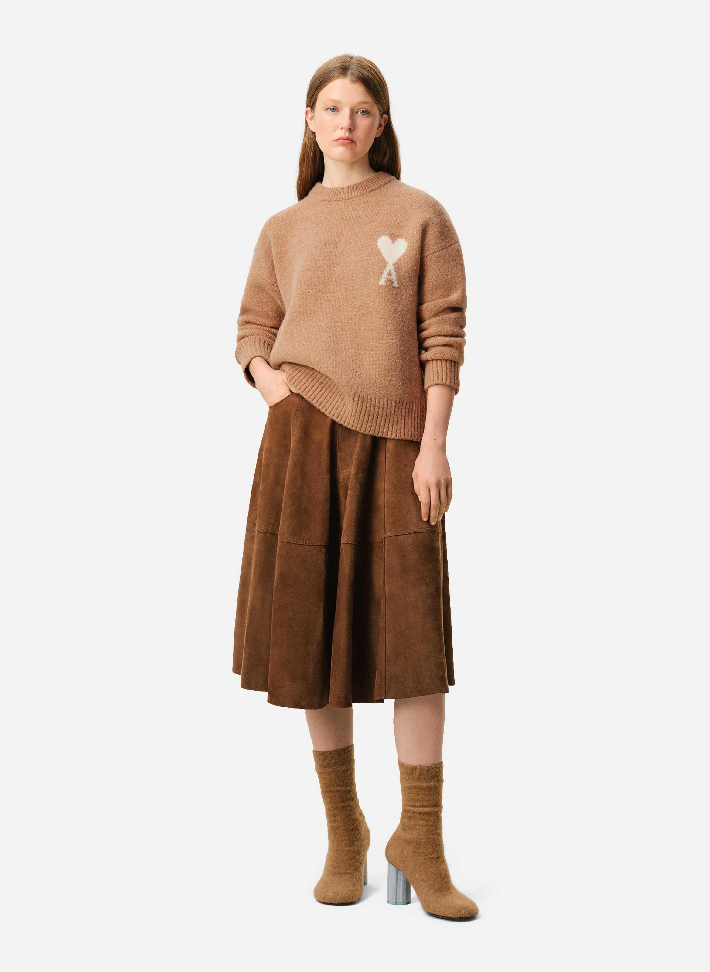 Pull col rond ami de coeur en alpaga unisexe AMI PARIS Marron