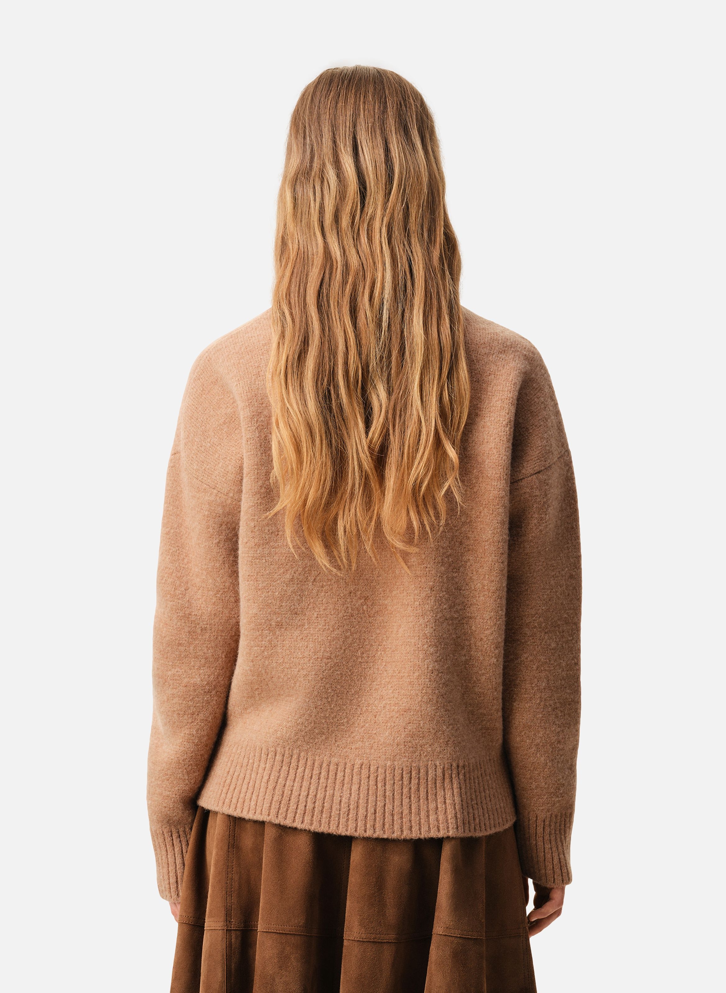 Pull col rond ami de coeur en alpaga unisexe AMI PARIS Marron