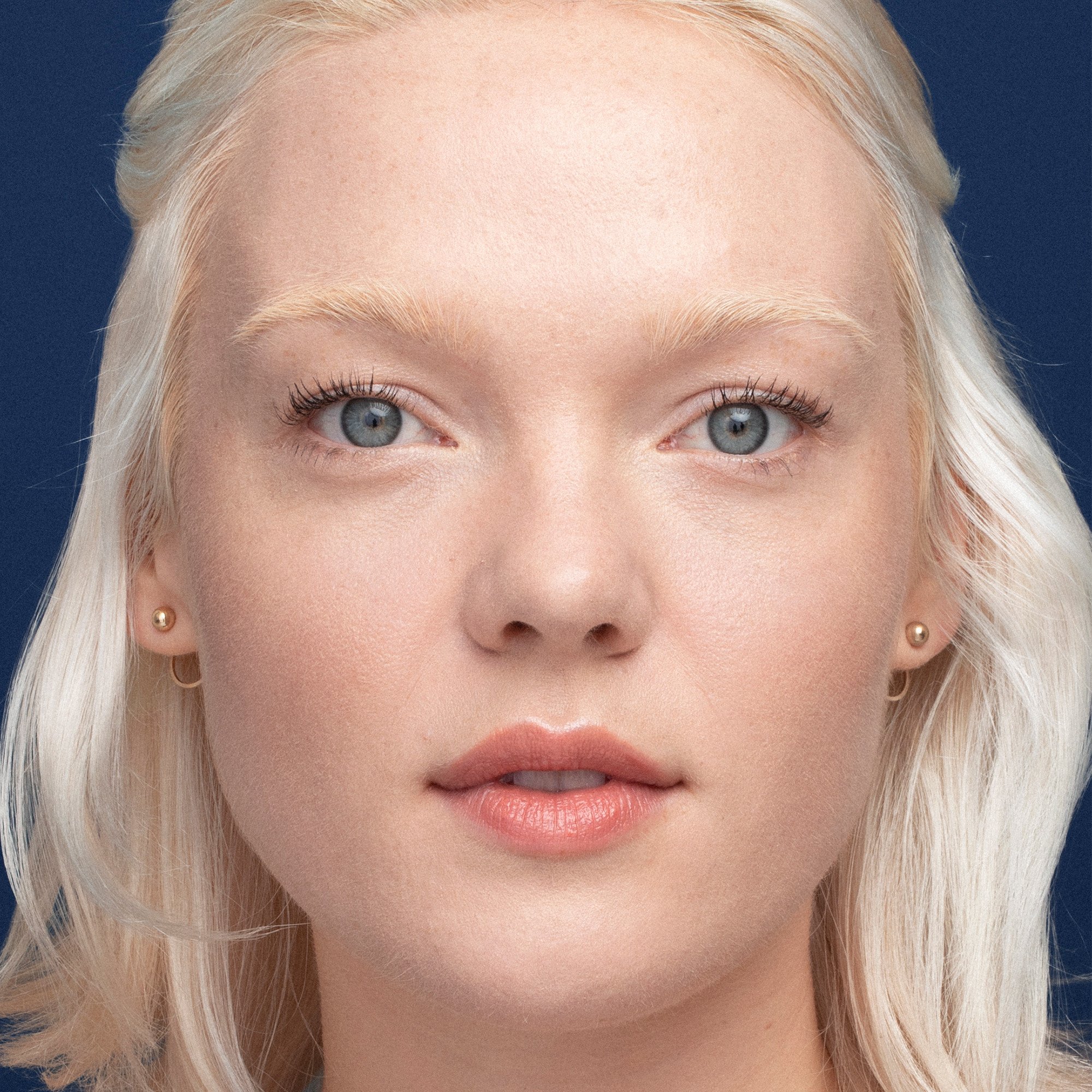 Double Wear - Stay-in-Place Foundation SPF 10 1n0 porcelain