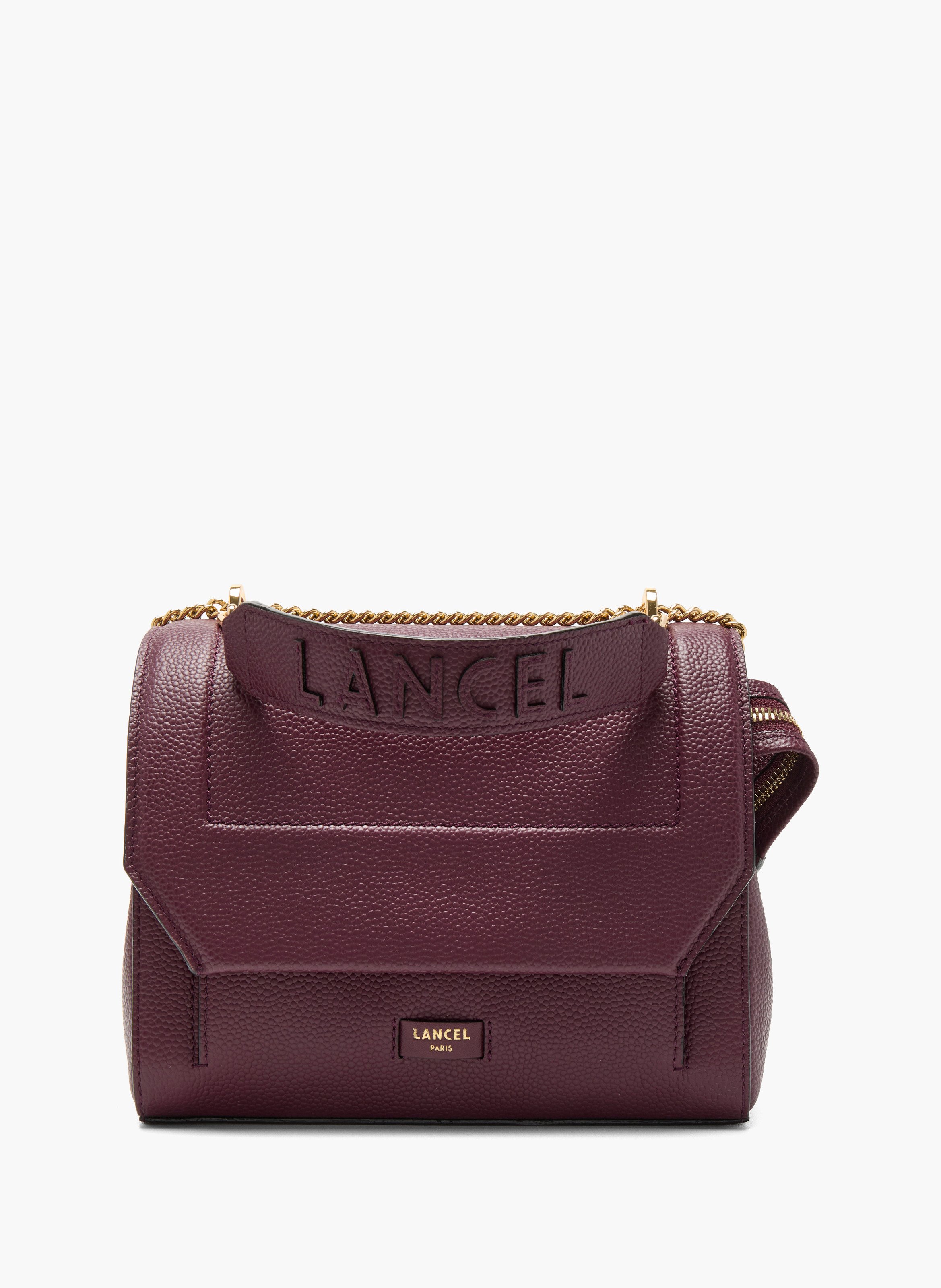 Sac à rabat m en cuir de vachette grainé et lisse, sangle réglable en cuir et chaîne, détails métallisés. LANCEL Multicolore