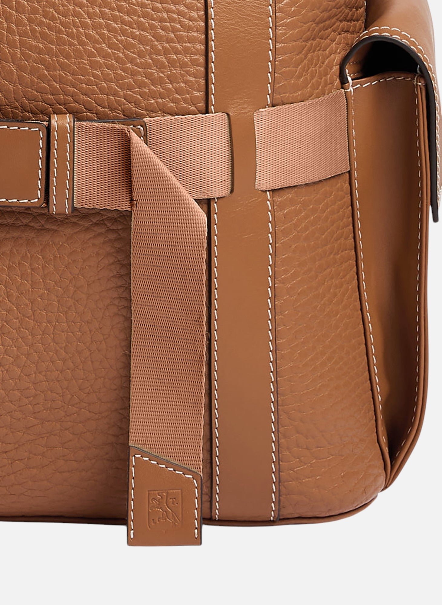 Sac à dos à rabat noah en cuir grain buffle et cuir lisse LE TANNEUR Marron