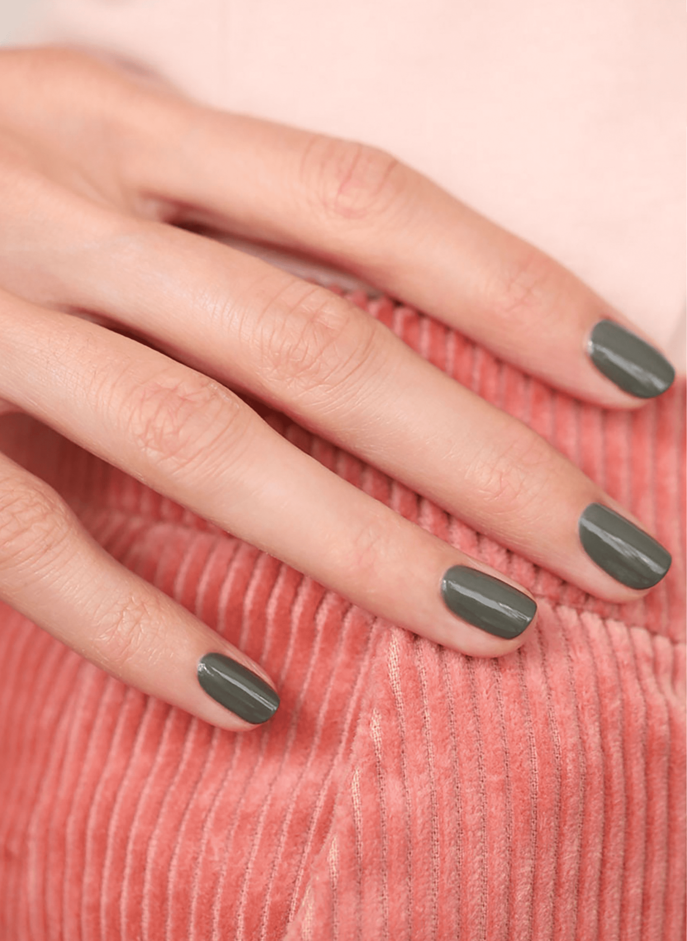 Green Nail Polish MANUCURIST Khaki