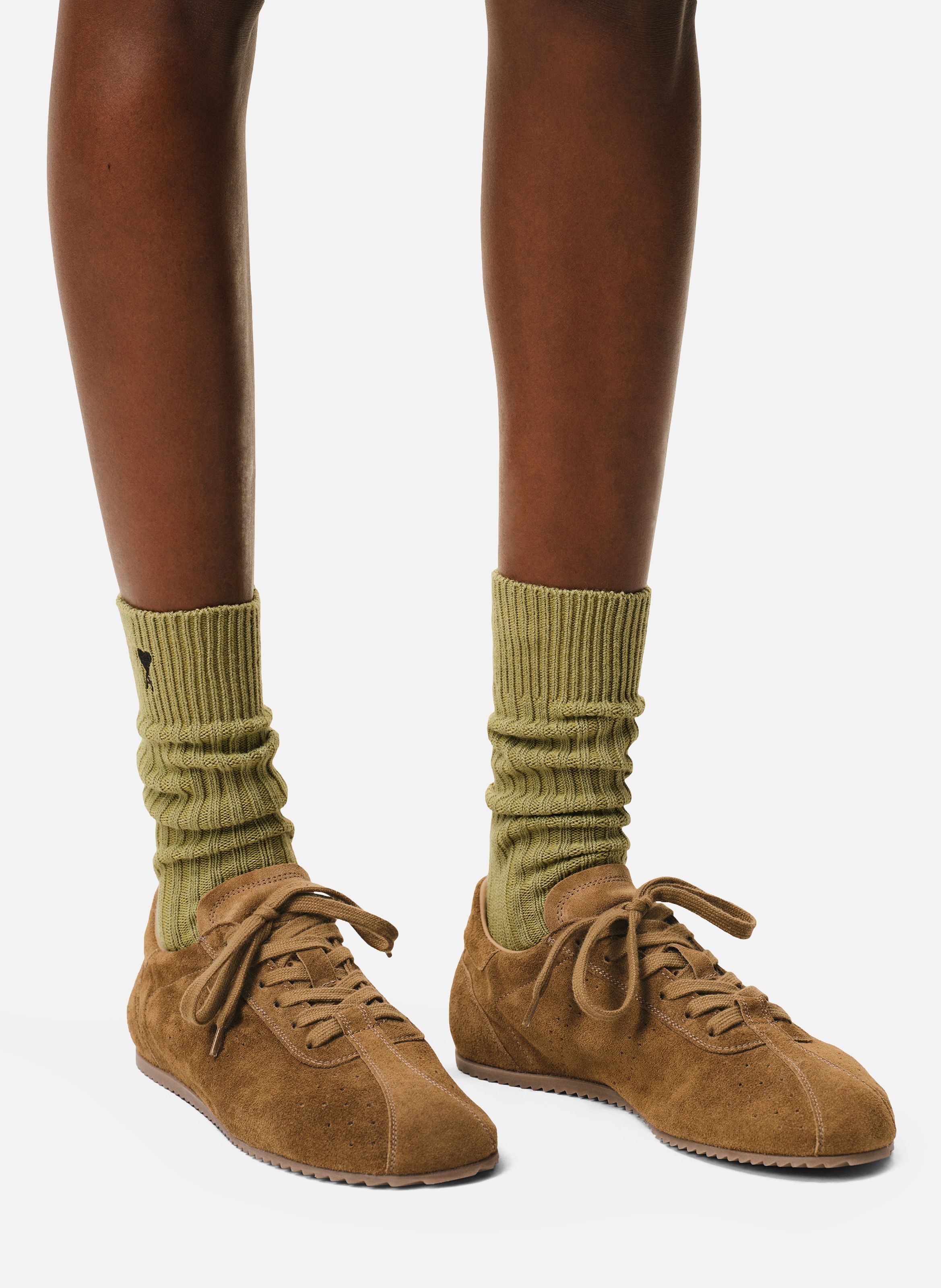 Sneakers soft unisexes en cuir de veau AMI PARIS Marron