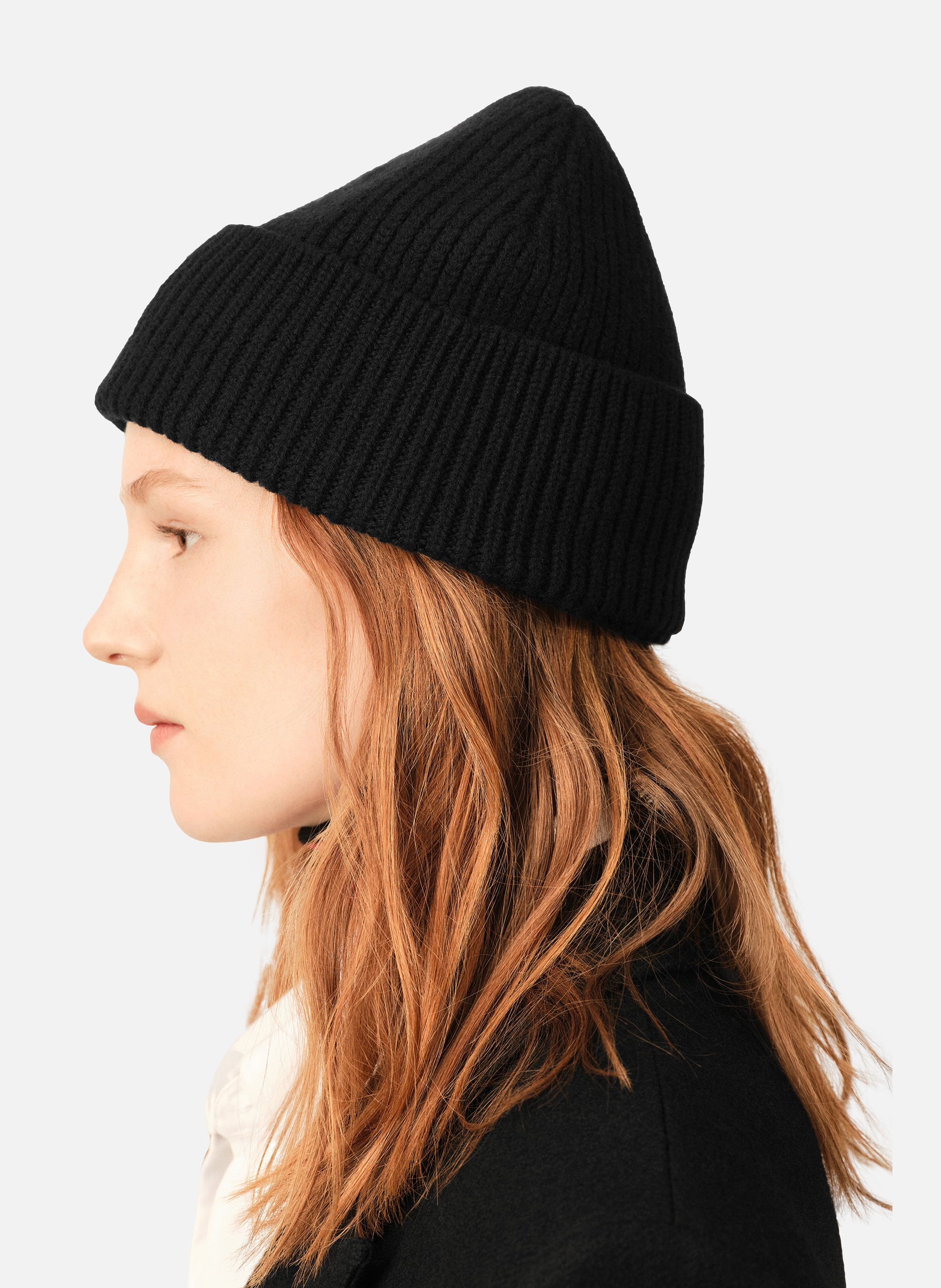 Bonnet unisexe en laine ami de coeur AMI PARIS Noir