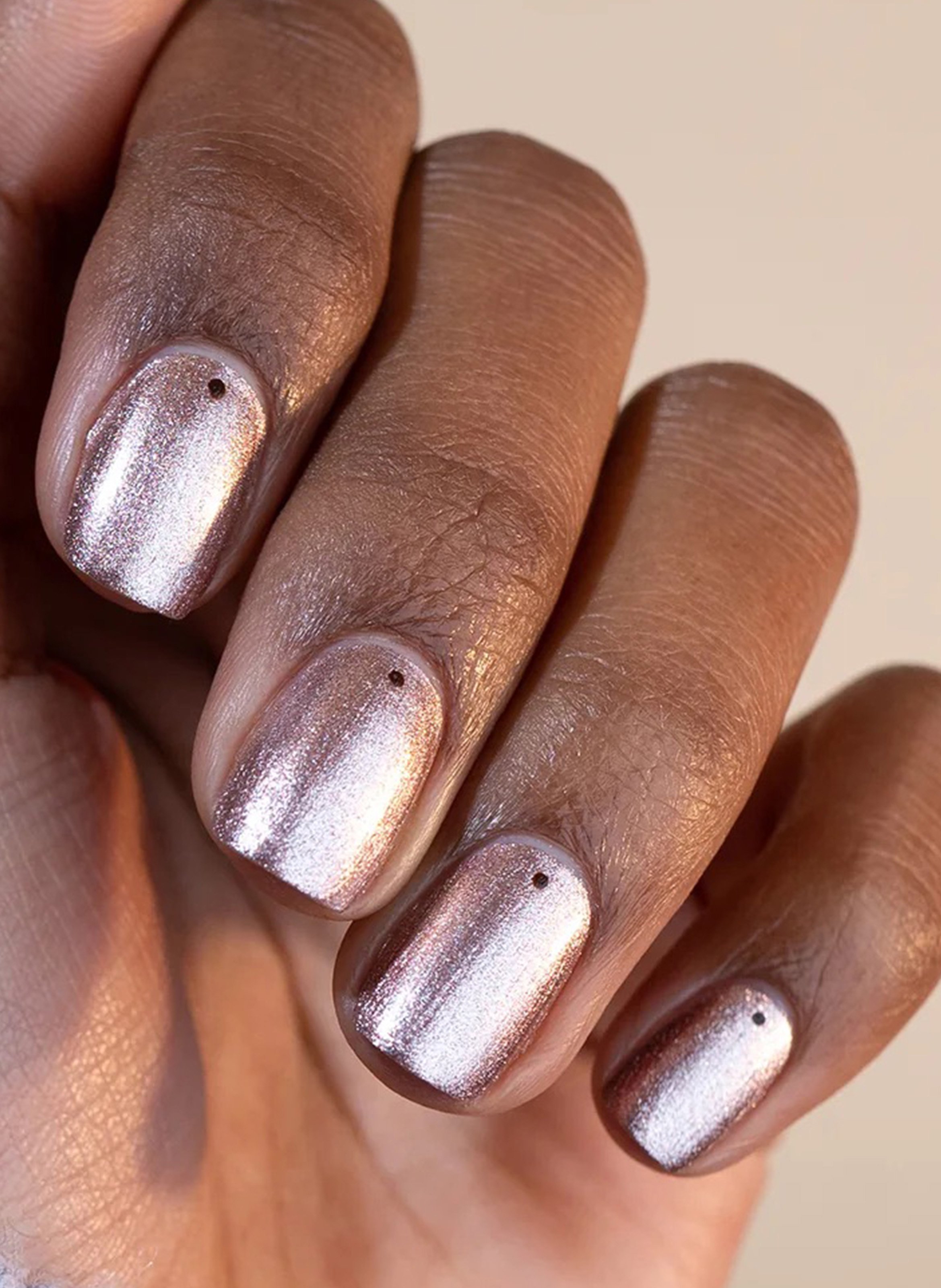 Vernis Green MANUCURIST Cosmic rose